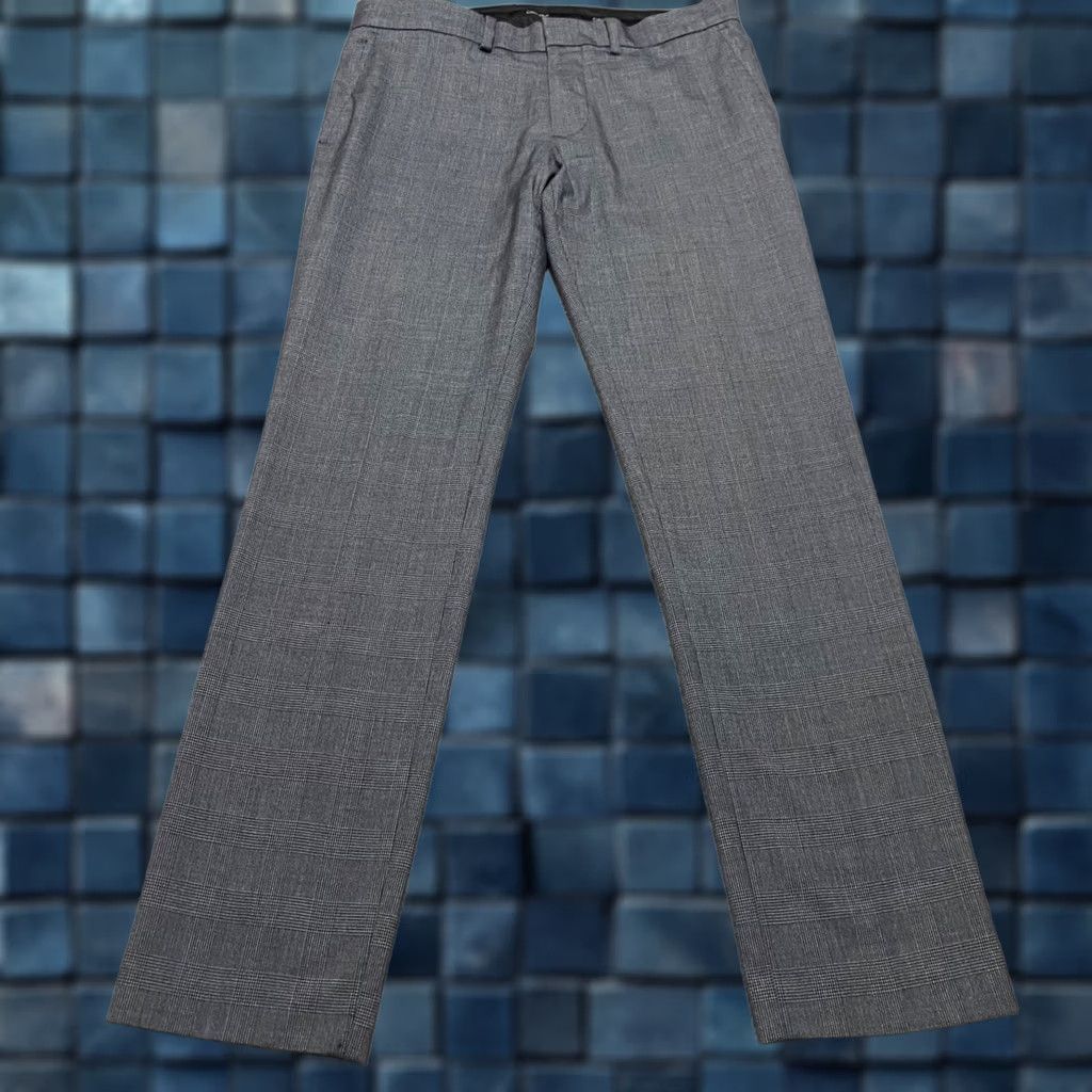 Calvin Klein Calvin Klein Dress Pants Slim Straight Gray Plaid Mens 30x32 Flat Front Business Dress Pants Size US 30 / EU 46 - 1 Thumbnail