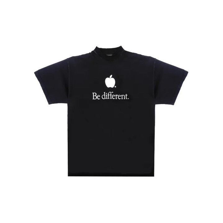 Balenciaga Balenciaga Black Be Different Graphic T-Shirt Size US S / EU 44-46 / 1 - 1 Thumbnail