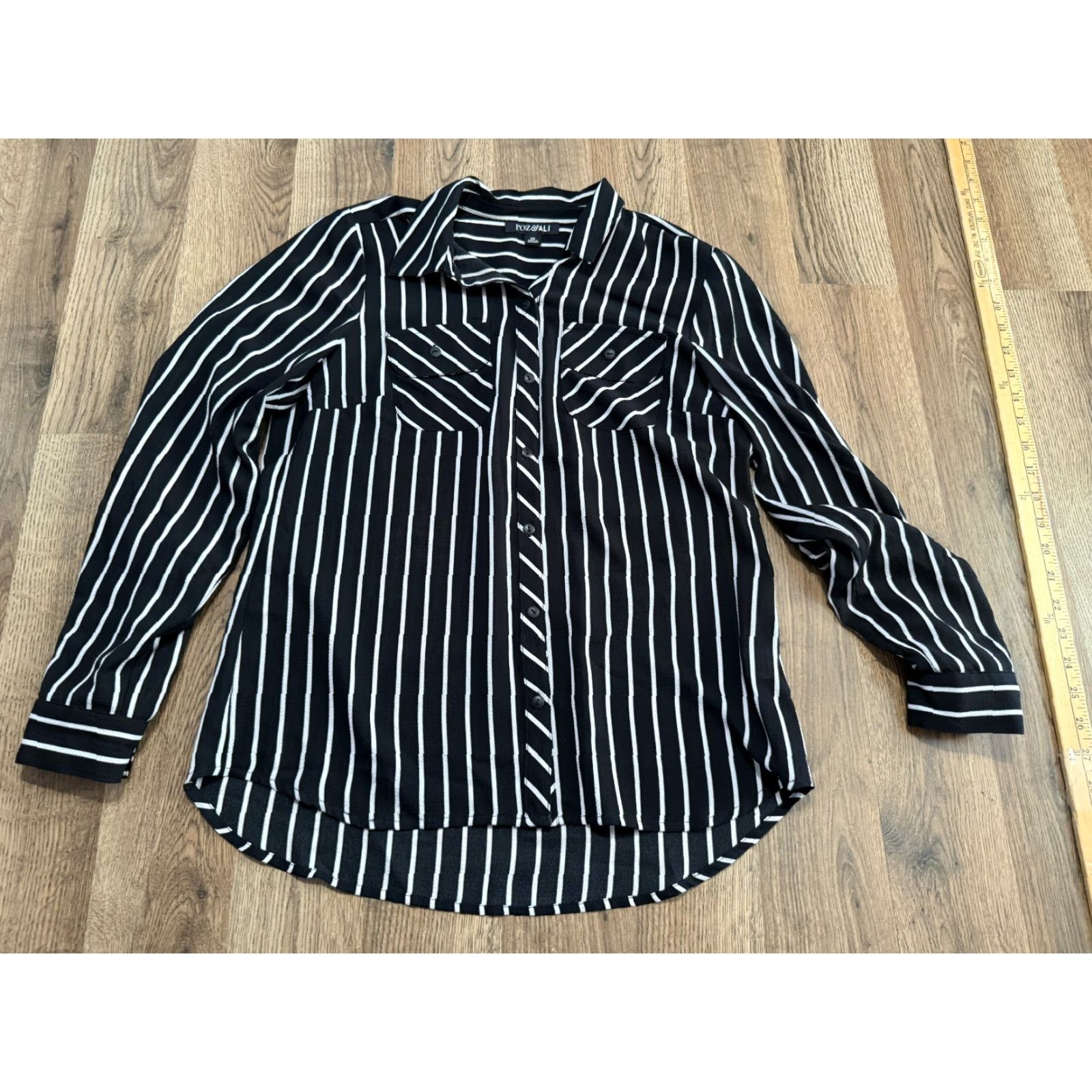 Vintage Roz & Ali Blouse Women's XS White Black Striped Long Sleeve Button Up Shirt Size XS / US 0-2 / IT 36-38 - 2 Thumbnail