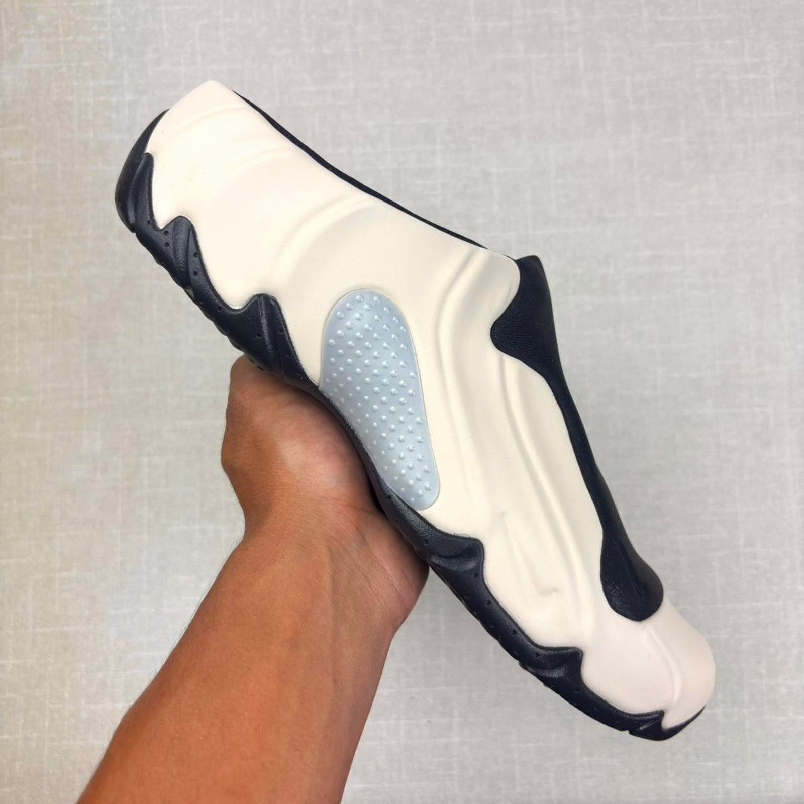 Nike ⏳ 2024 Nike Clogposite “Sanddrift” 9.5M Size US 9.5 / EU 42-43 - 1 Thumbnail