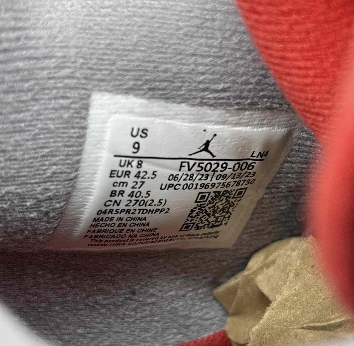 Jordan Brand Size 9 - Jordan 4 Retro Bred Reimagined WORN LIGHTLY W/BOX Size US 9 / EU 42 - 7 Thumbnail
