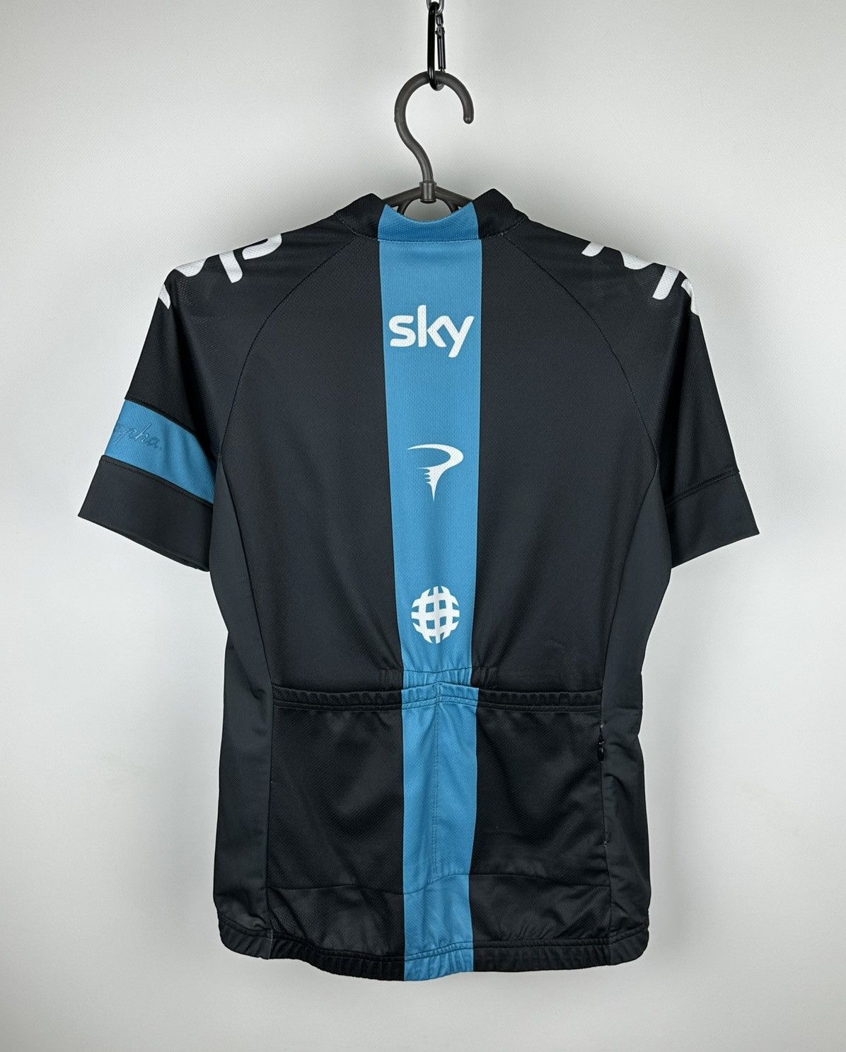 Rapha Rapha Team Sky Cycling Jersey Women XS Short Sleeve Size XS / US 0-2 / IT 36-38 - 3 Thumbnail