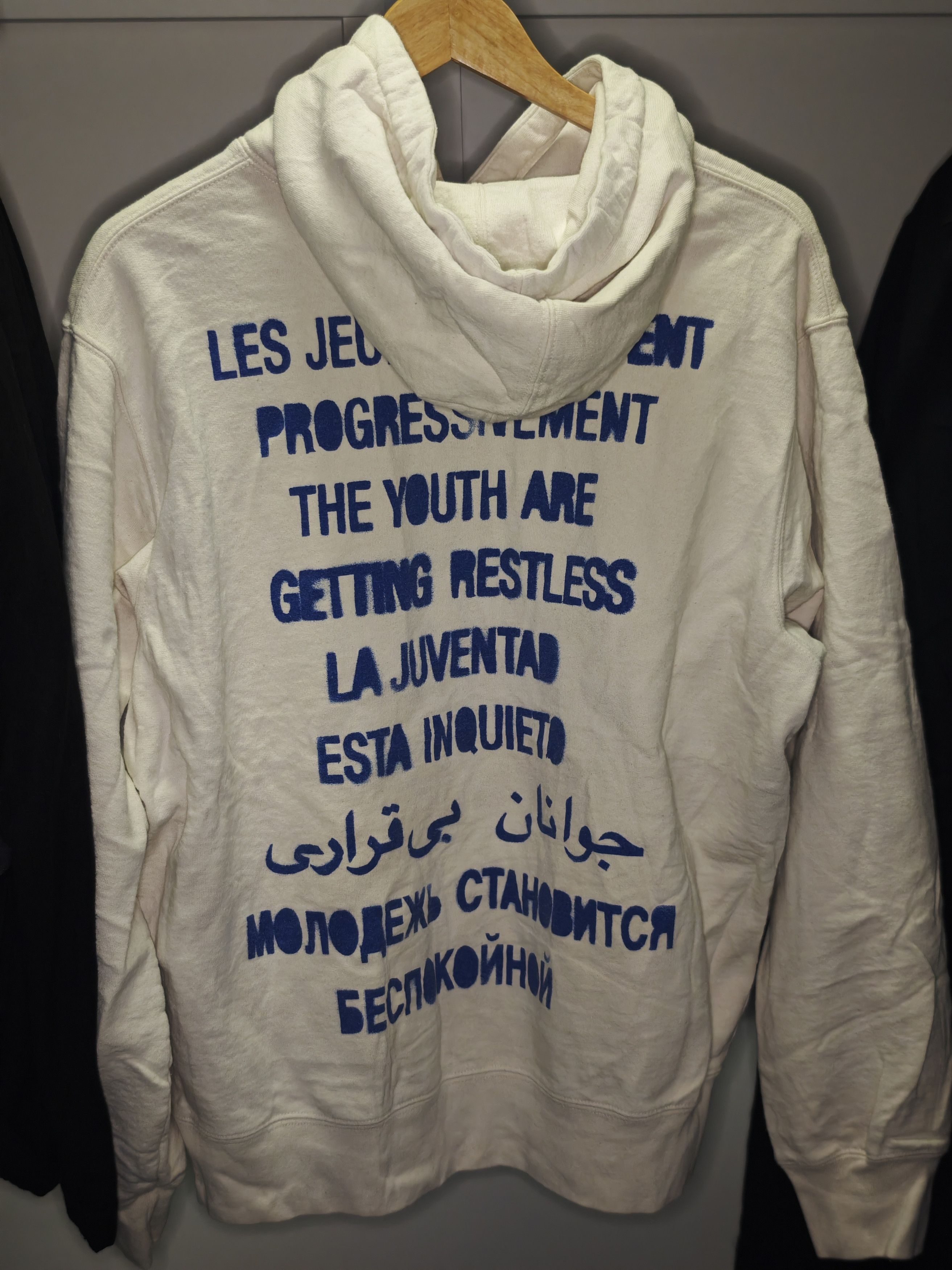 Supreme SUPREME 20SS Restless Youth Size US M / EU 48-50 / 2 - 2 Thumbnail