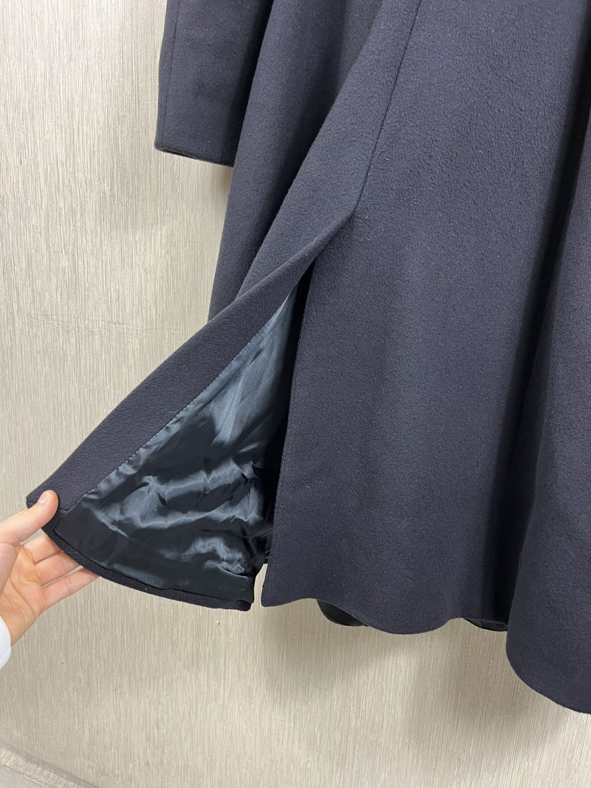 Emporio Armani Emporio Armani wool long navy luxury coat jacket Italian Size L / US 10 / IT 46 - 22 Thumbnail