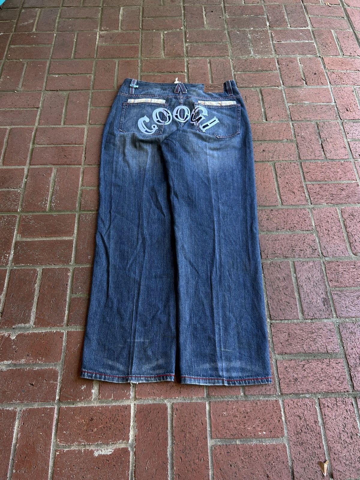 Vintage Coogi rare baggy faded embroidered denim jeans