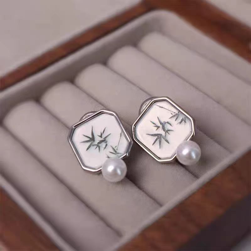 Jewelry Bamboo Rare Earrings One Pairs Chrome Jewelry Size ONE SIZE - 1 Thumbnail