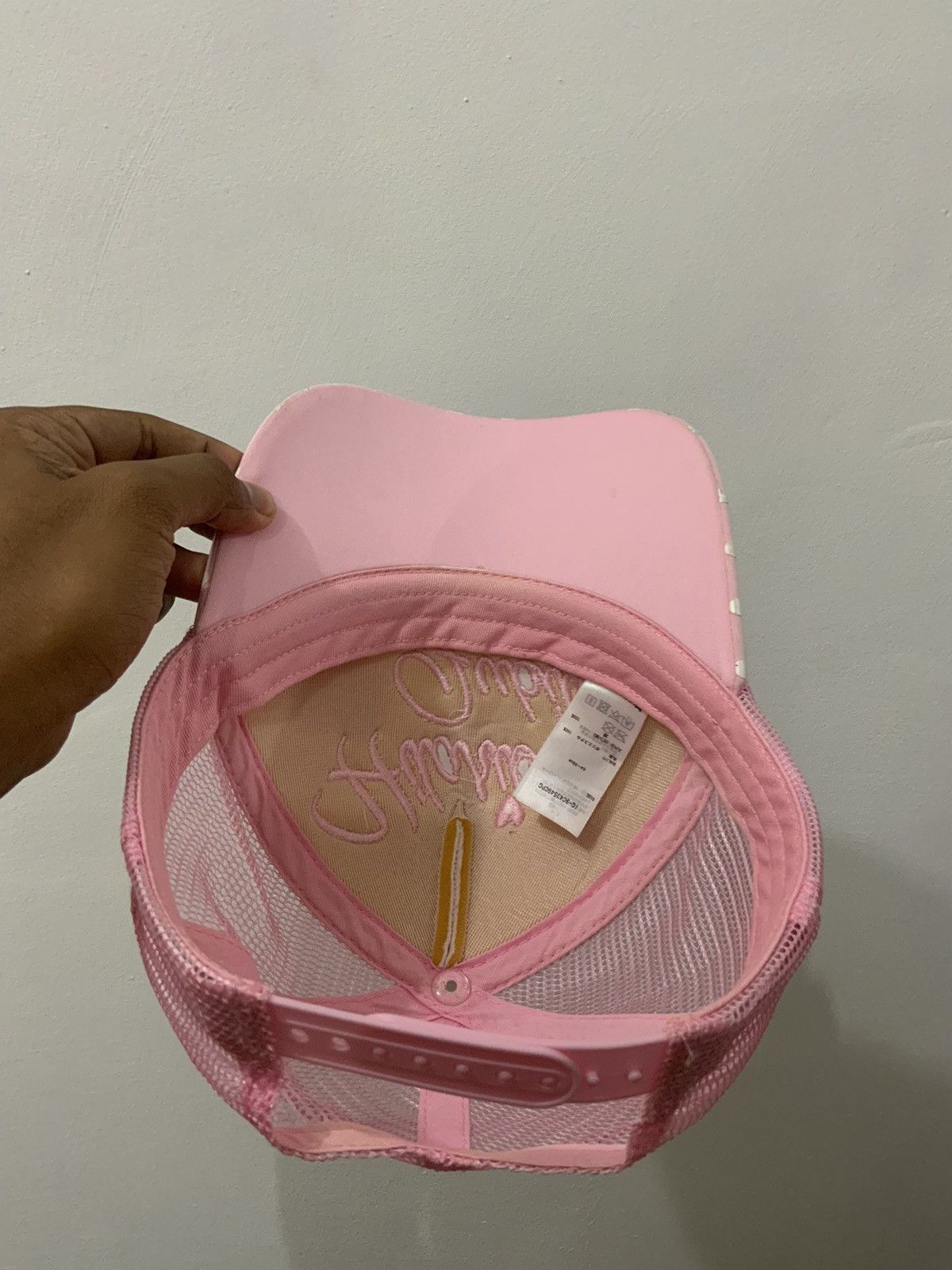 Japanese Brand Love Pinky Trucker Hat Size ONE SIZE - 8 Thumbnail