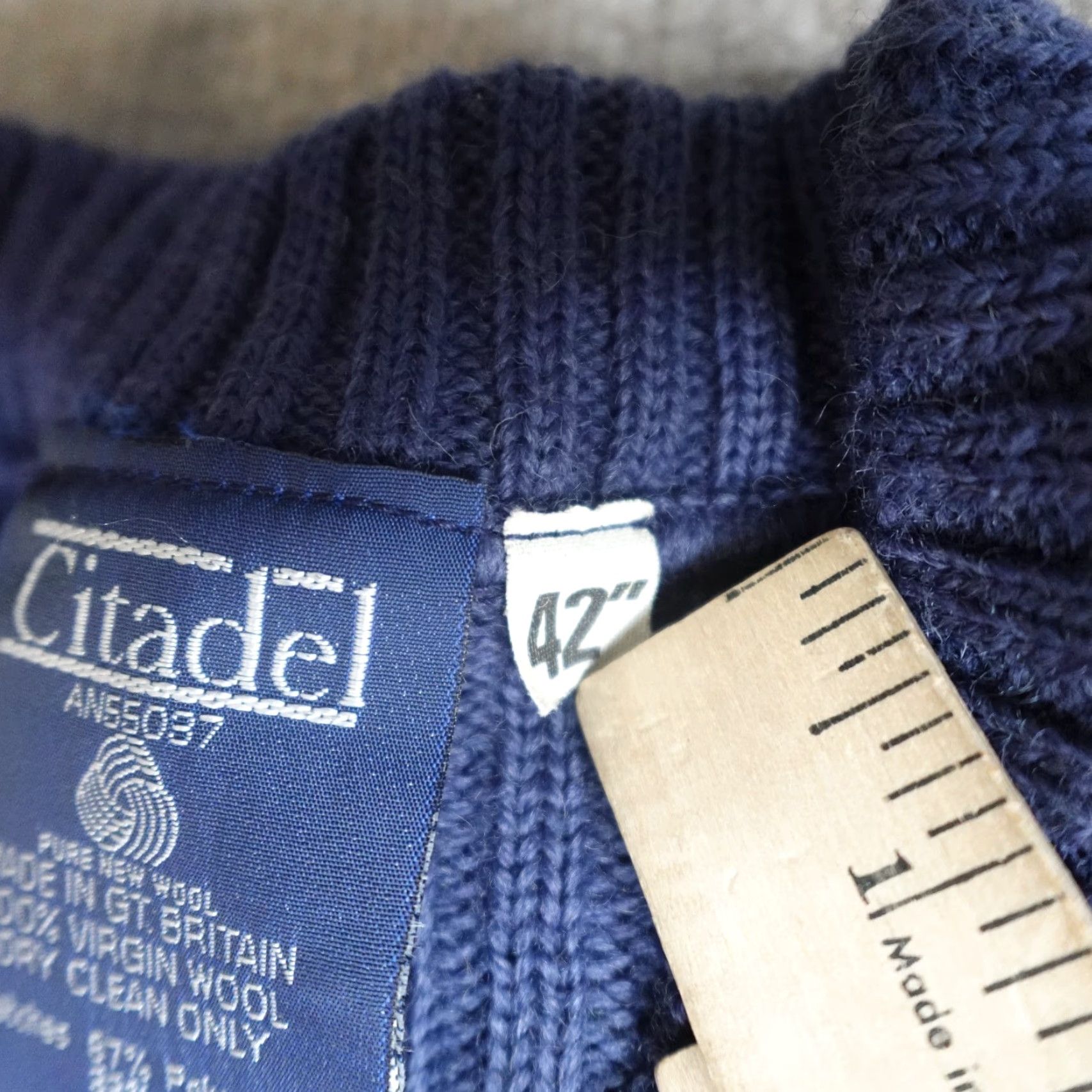 Commando Citadel Sweater Men V-Neck Wool Long Sleeve Blue Solid Medium Size US M / EU 48-50 / 2 - 3 Thumbnail