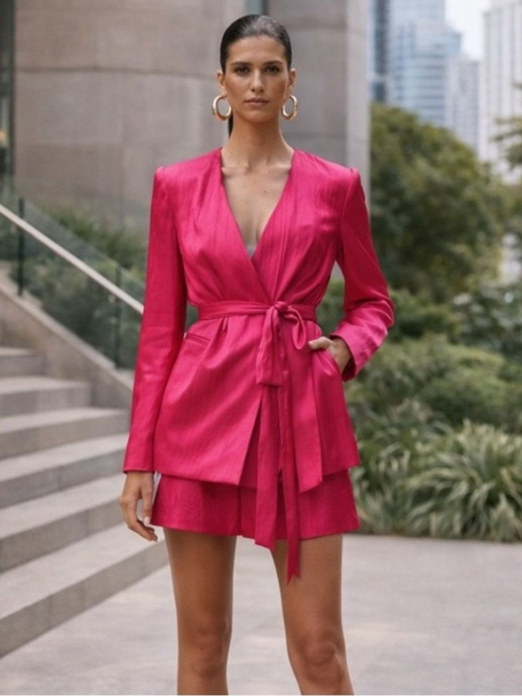 Zara ZARA Blazer Wrinkle Effect Belted fuchsia M Dopamine Glam Size M / US 6-8 / IT 42-44 - 1 Thumbnail