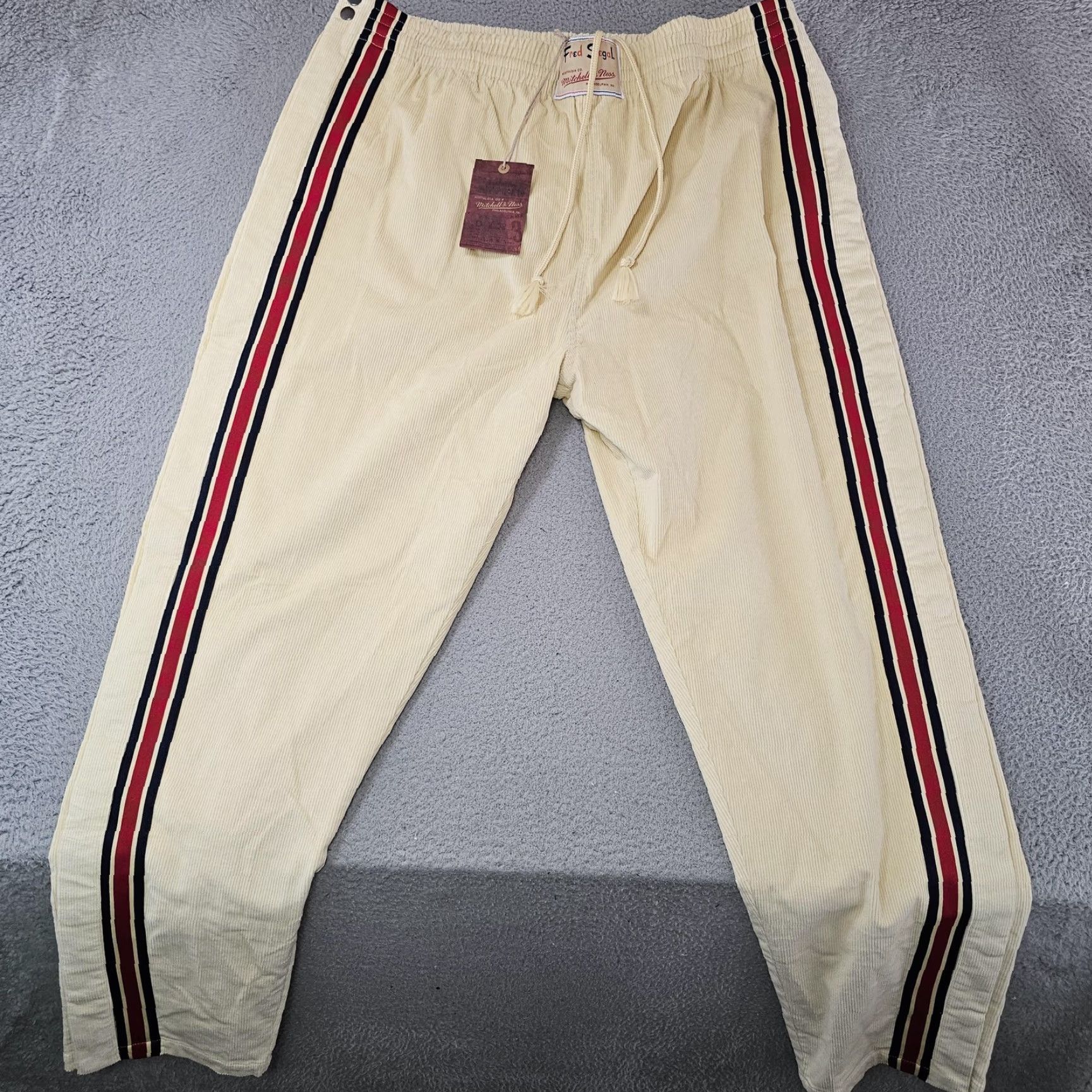Mitchell & Ness Mitchell & Ness Fred Segal Pants Mens 2XL Cream Corduroy Side Stripe Joggers Size US 39 - 2 Thumbnail