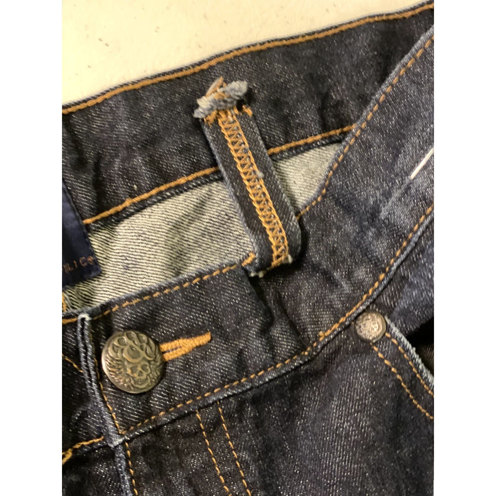 Vintage Rock & Republic Men Jeans Rigid Dark Wash 34 x 32 Blue Denim Cotton Inseam 32 Rise Mid Regular Size 34 Mens Size US 34 / EU 50 - 7 Thumbnail