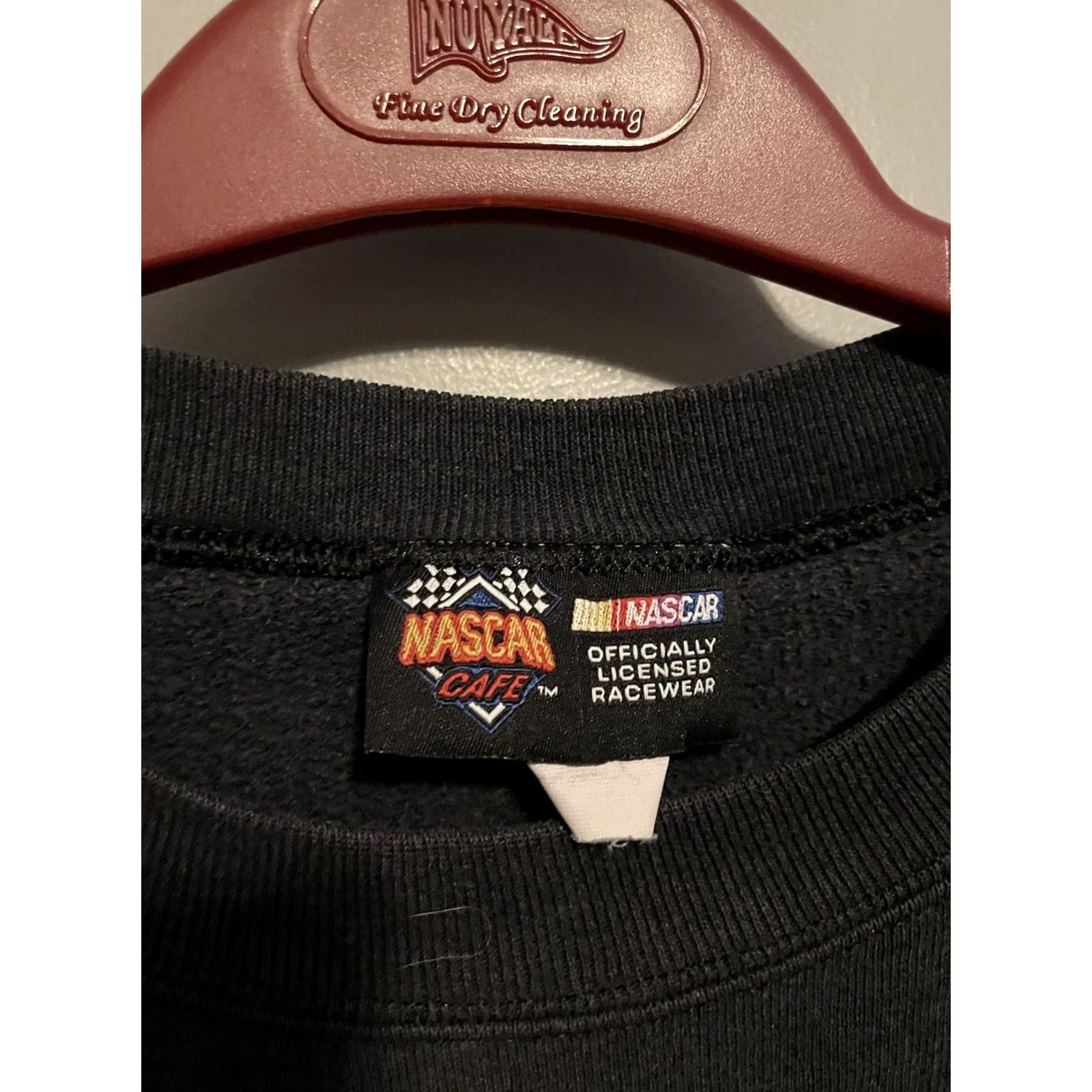 NASCAR VINTAGE Nascar Cafe Nashville Crewneck Sweatshirt Women’s Size L Black Logo Embroidered Nascar Cafe Classic Sports Sweatshirt Womens Size L / US 10 / IT 46 - 4 Thumbnail