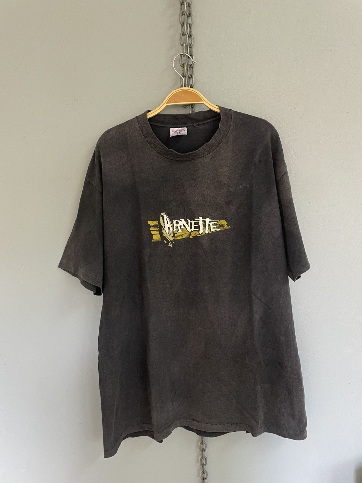 Vintage Vintage 90s Arnette skateboard sunfaded t shirt Size US XL / EU 56 / 4 - 1 Thumbnail