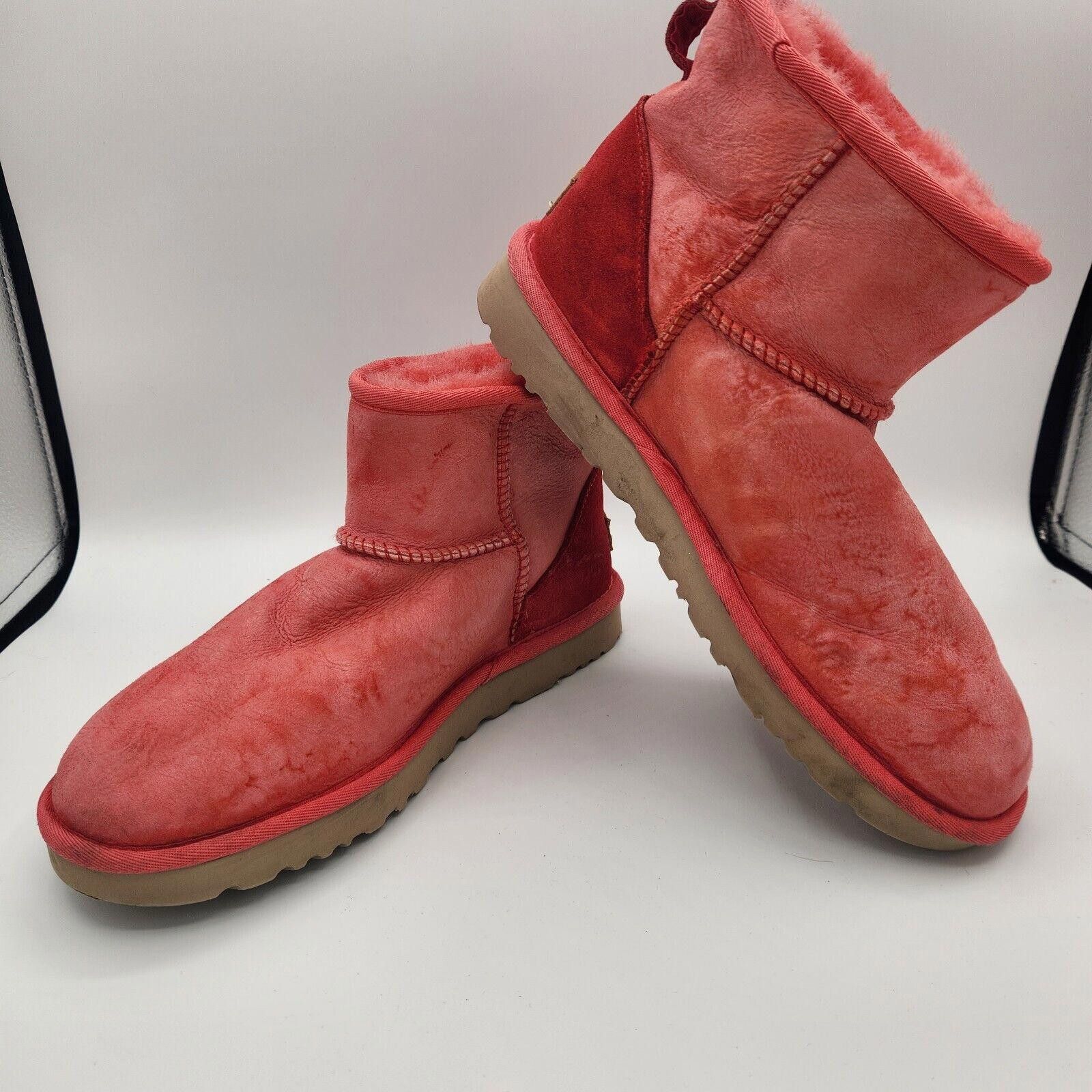 Ugg UGG CLASSIC MINI ll WOMEN'S SIZE 9 Hibiscus Pink Size US 9 / IT 39 - 1 Thumbnail
