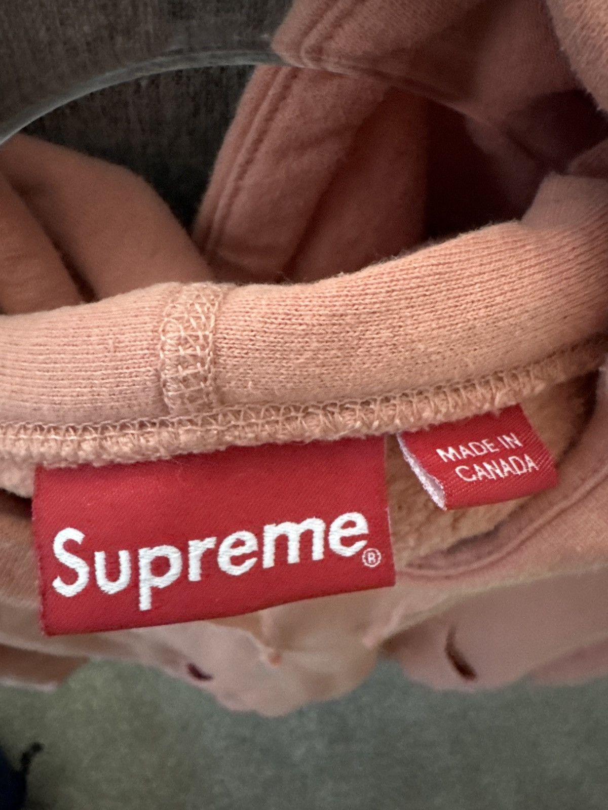 Supreme Supreme small box logo Size US L / EU 52-54 / 3 - 4 Thumbnail