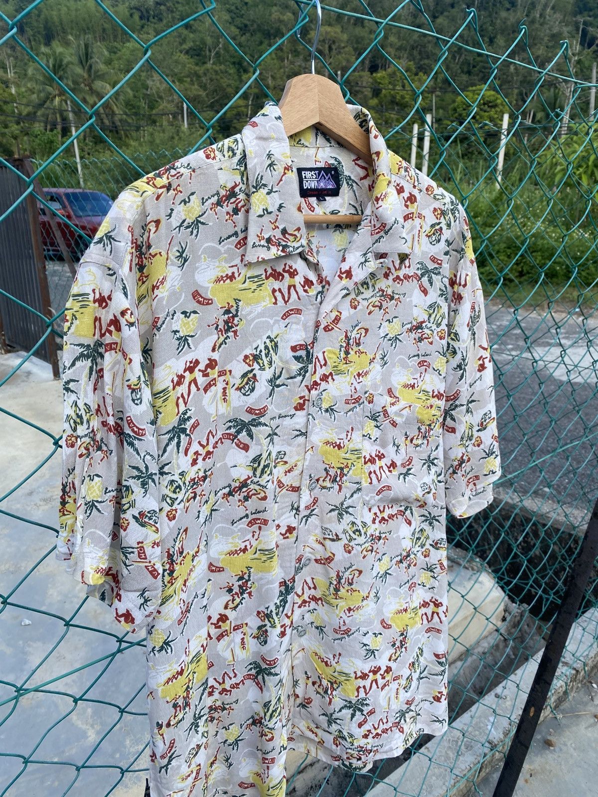 Japanese Brand First Down 100% rayon crape hawaiian shirts Size US XL / EU 56 / 4 - 4 Thumbnail