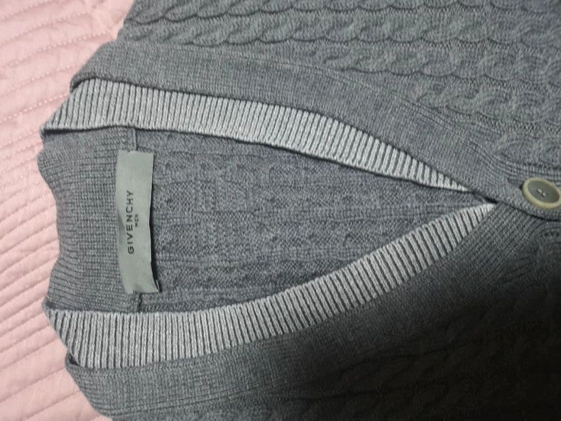 Other Givenchy Men's cardigan, size 175/105 Size US L / EU 52-54 / 3 - 2 Thumbnail
