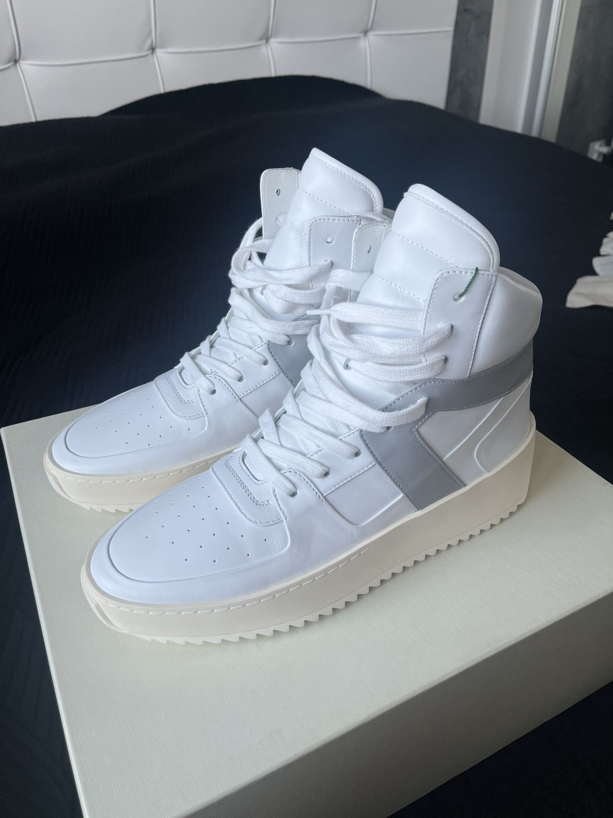 Fear of God Fear of God basketball sneakers 2018 Size US 9.5 / EU 42-43 - 1 Thumbnail