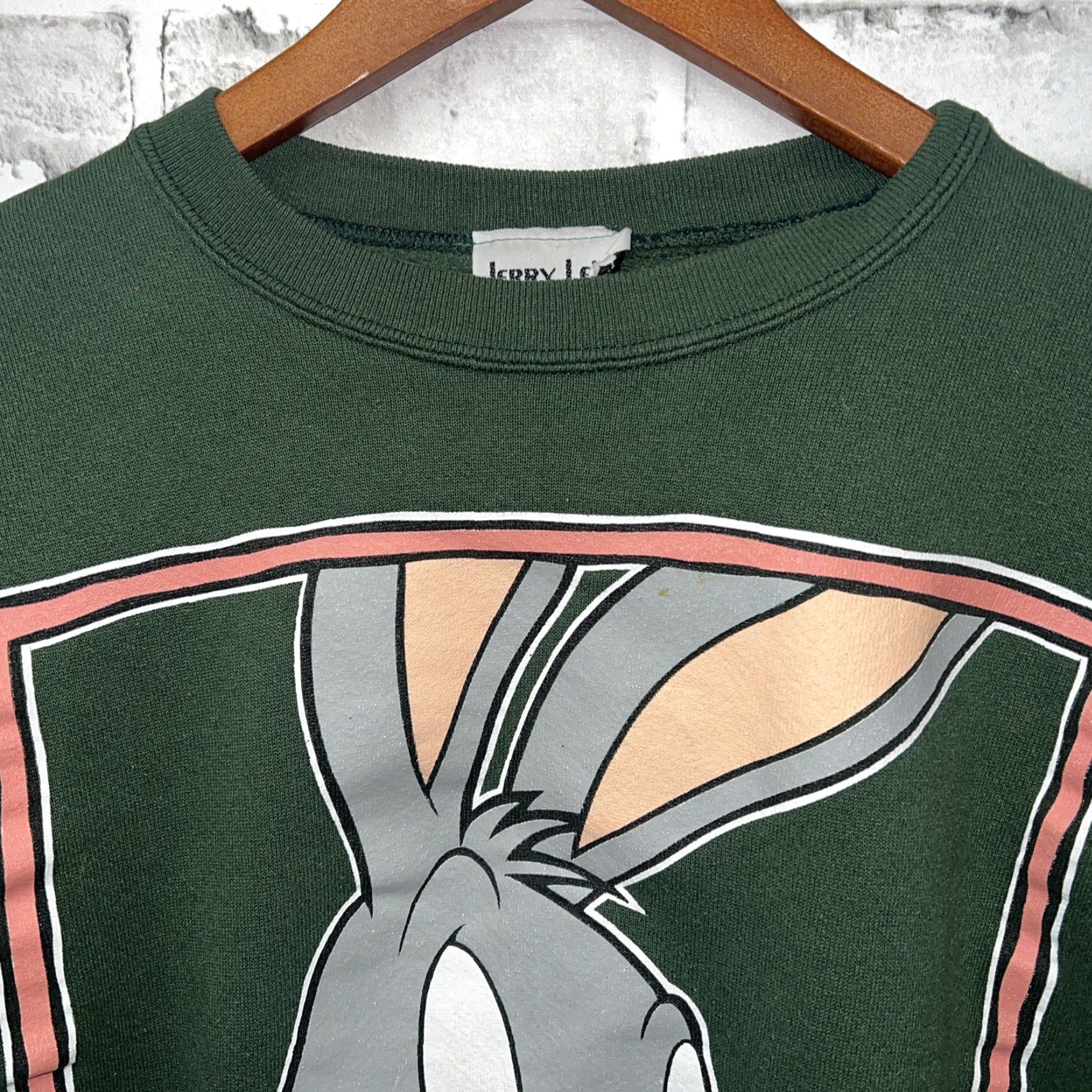 Vintage VTG Jerry Leigh Bugs Bunny Pullover Womens Size M Green Sweater Boyfriend? (No, need adhere) Size M / US 6-8 / IT 42-44 - 2 Thumbnail