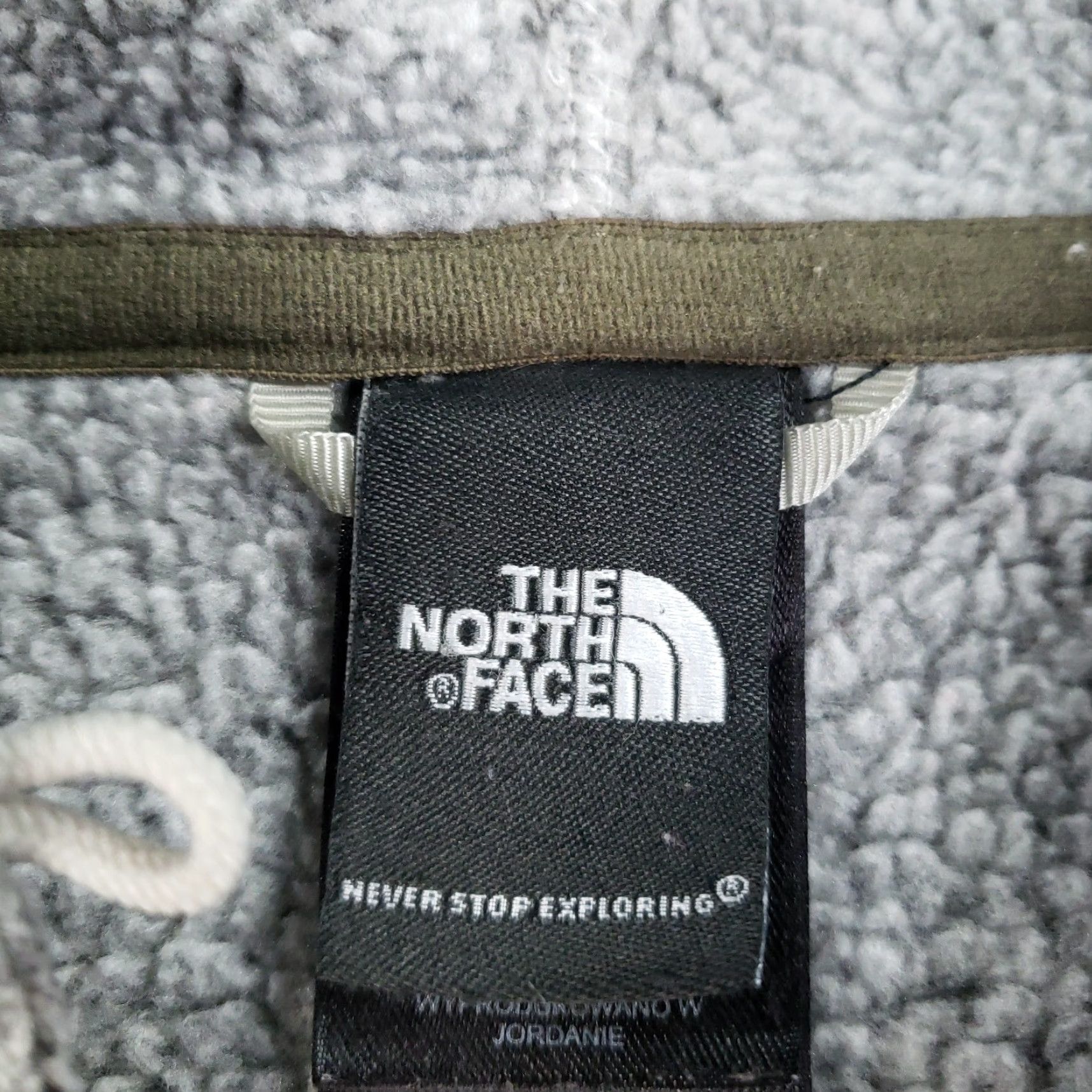 The North Face VINTAGE North Face Crescent Sunset Hoodie Womens M Gray Pullover Sweatshirt Button Size M / US 6-8 / IT 42-44 - 5 Thumbnail