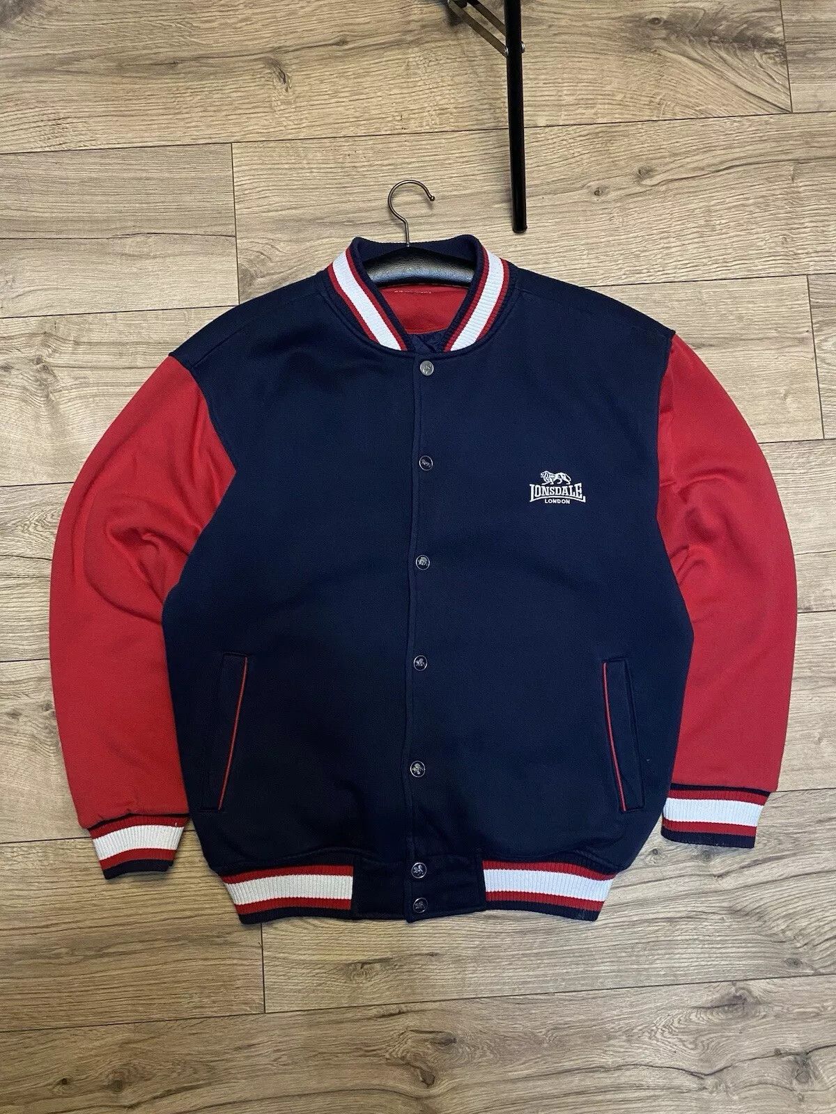 Lonsdale Lonsdale vintage bomber Big Logo Sz L England Style Size US L / EU 52-54 / 3 - 1 Thumbnail