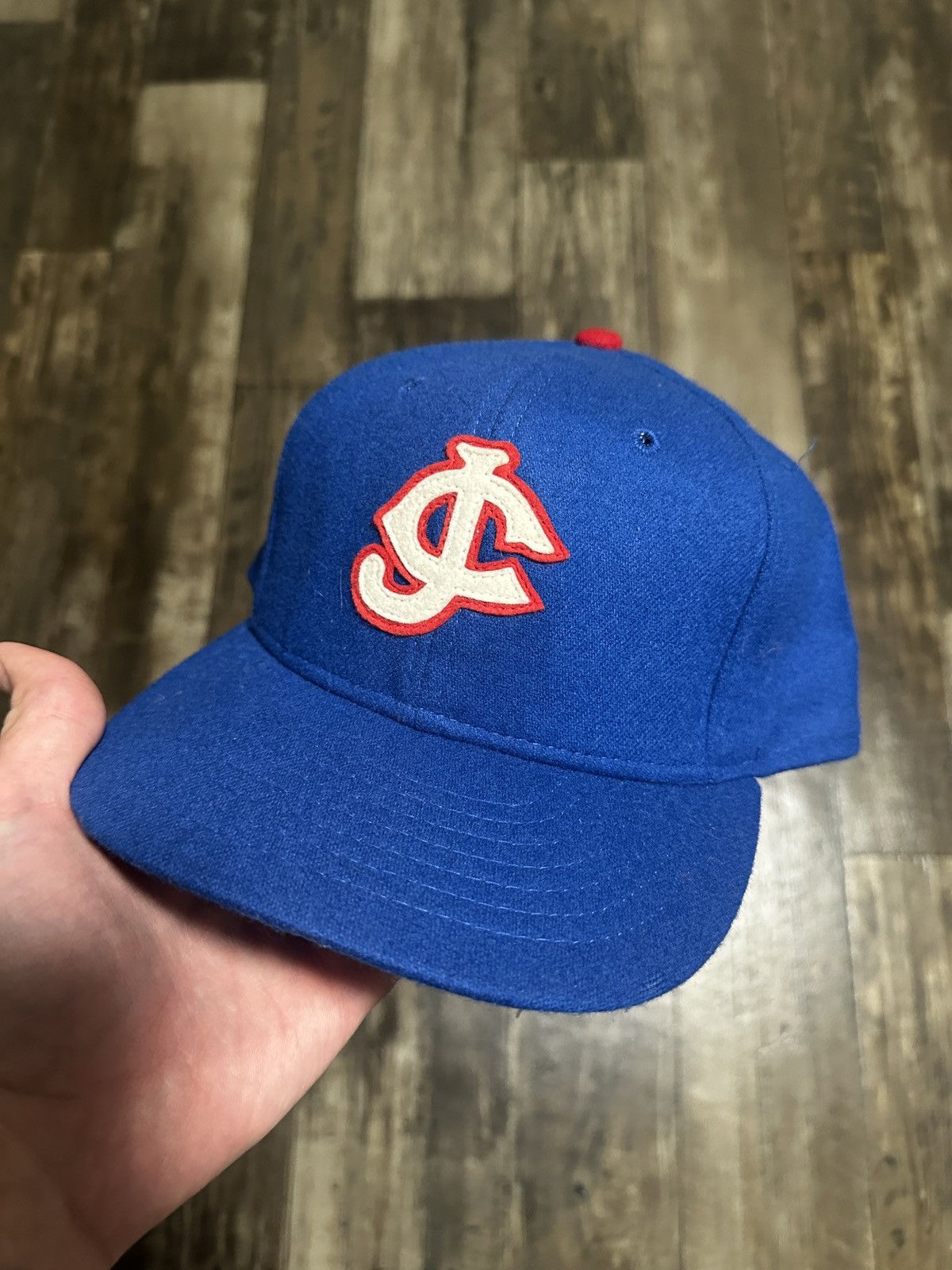 Ebbets Field Flannels Vintage Jersey City Giants Fitted Hat 7 1/2 Size ONE SIZE - 2 Thumbnail