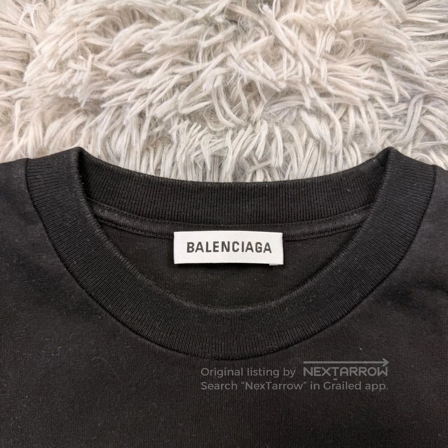 Balenciaga balenciaga crown wheat short sleeve t. Size US S / EU 44-46 / 1 - 2 Thumbnail