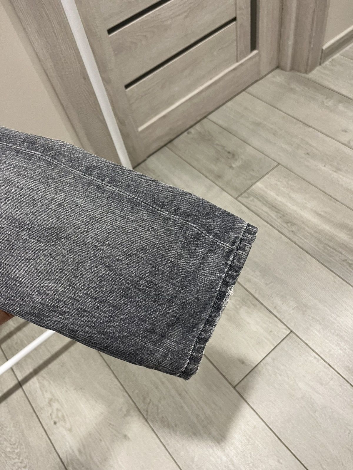 Diesel Vintage Diesel Distressed if six was nine style slim Jeans Size US 29 - 3 Thumbnail