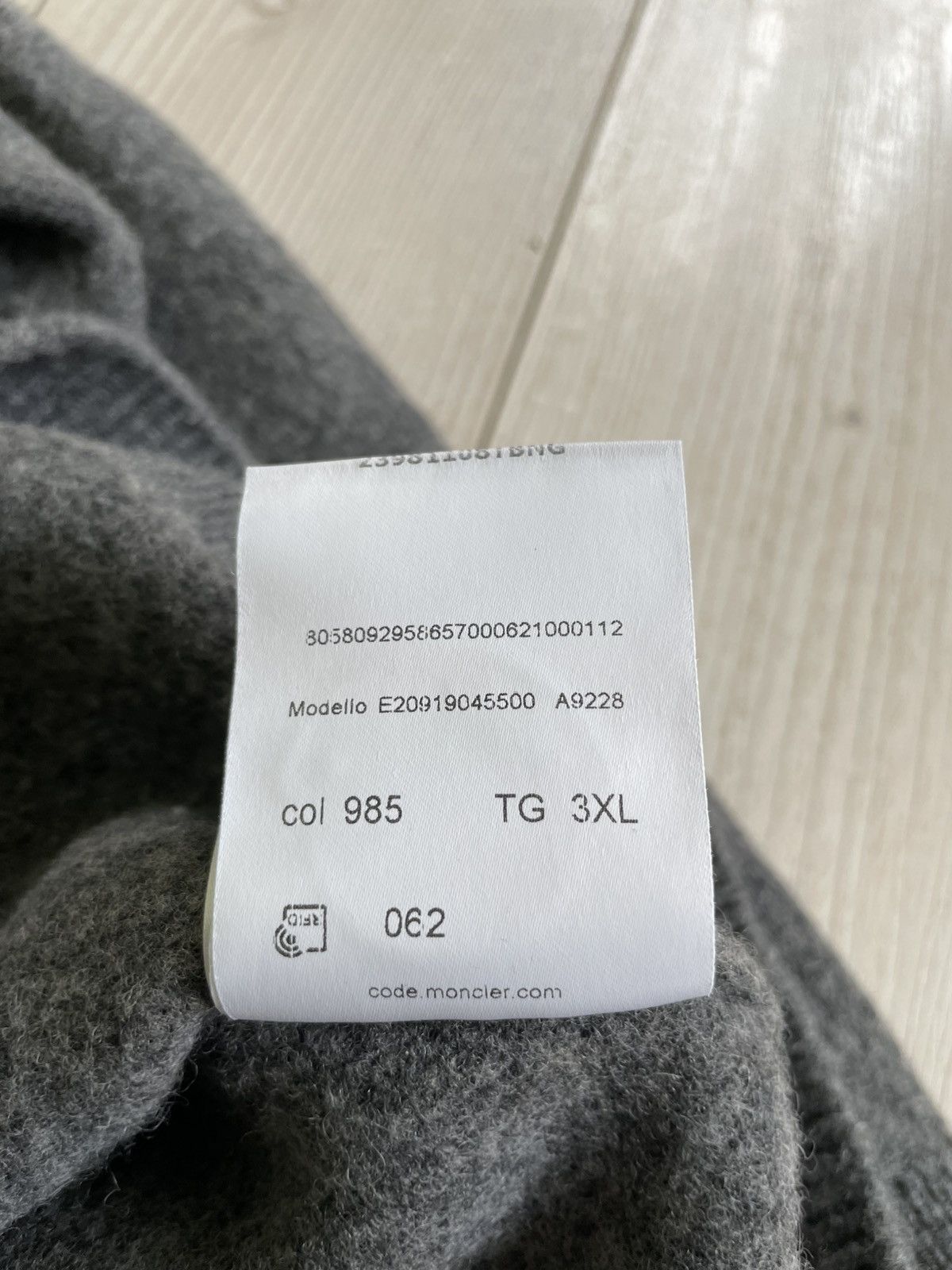 Moncler Moncler Big Logo Wool sweatshirt Size US M / EU 48-50 / 2 - 14 Thumbnail