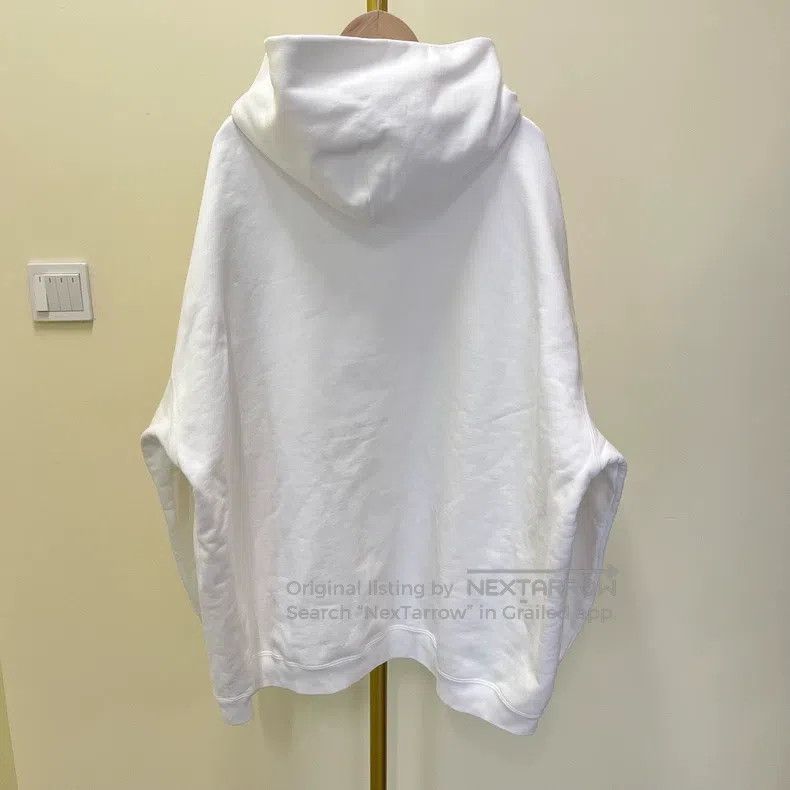 Balenciaga Balenciaga White Hooded Sweatshirt Size US S / EU 44-46 / 1 - 3 Thumbnail