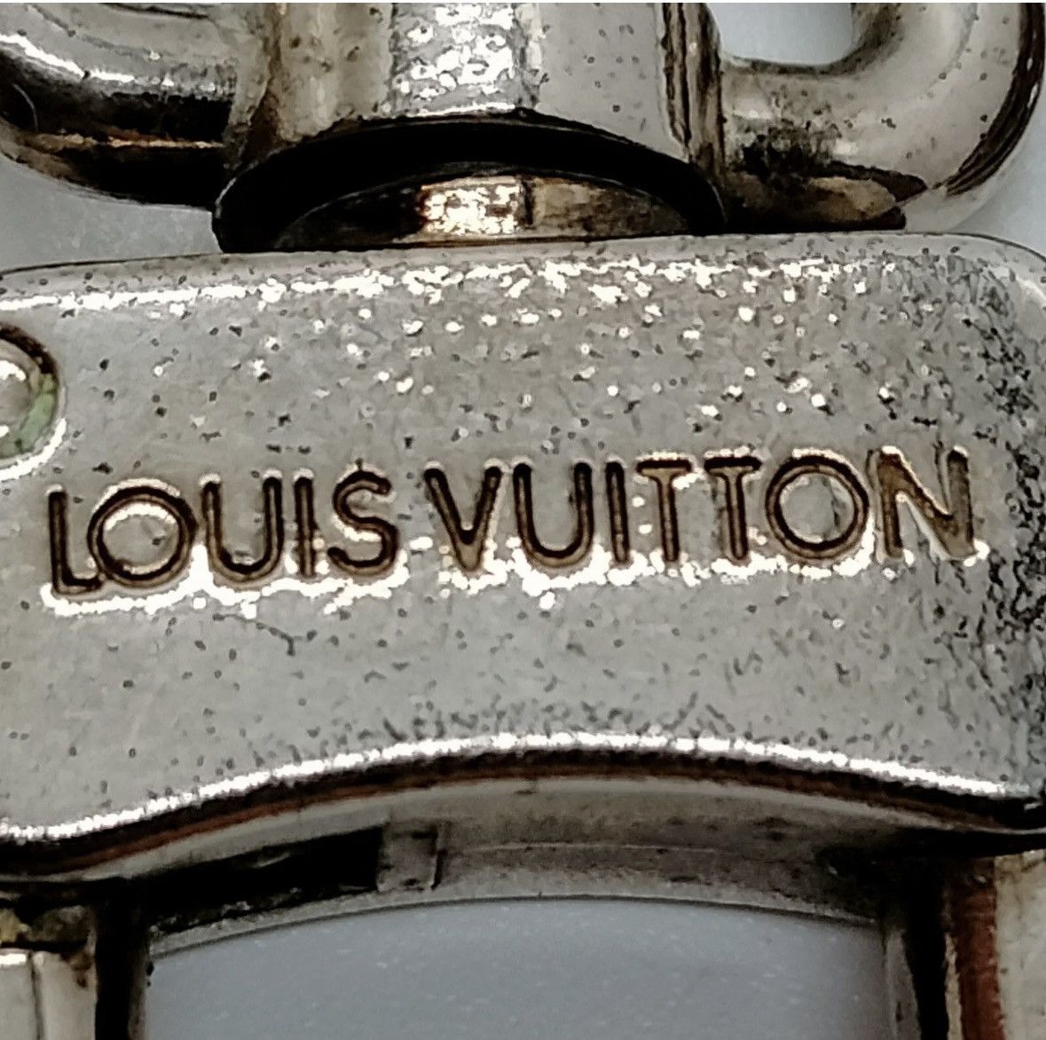 Louis Vuitton Louis Vuitton Key Ring Size ONE SIZE - 8 Thumbnail