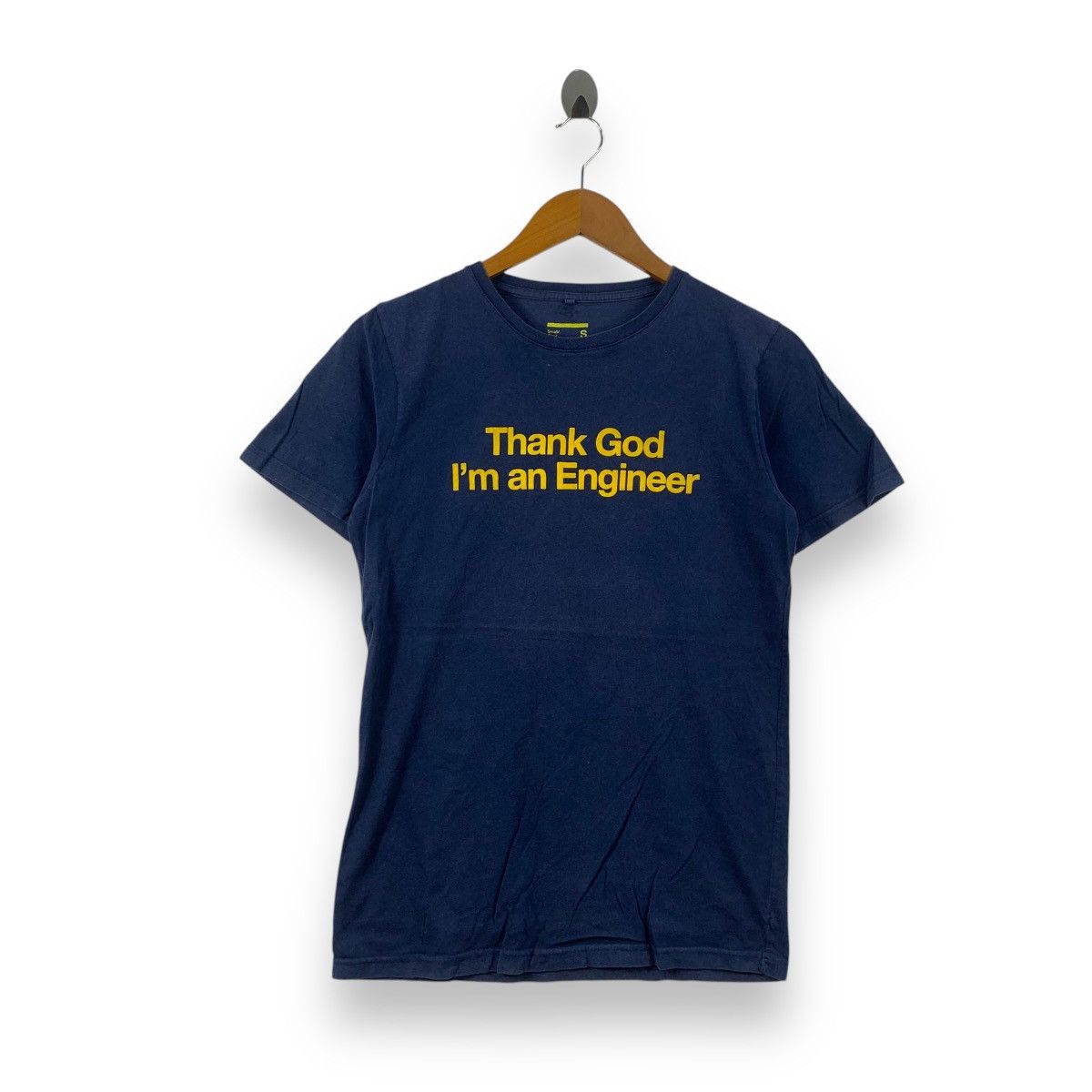 Vintage Vintage INVICTUS JAPAN Thank God I’m An Engineer Tee Shirt Size US S / EU 44-46 / 1 - 1 Thumbnail