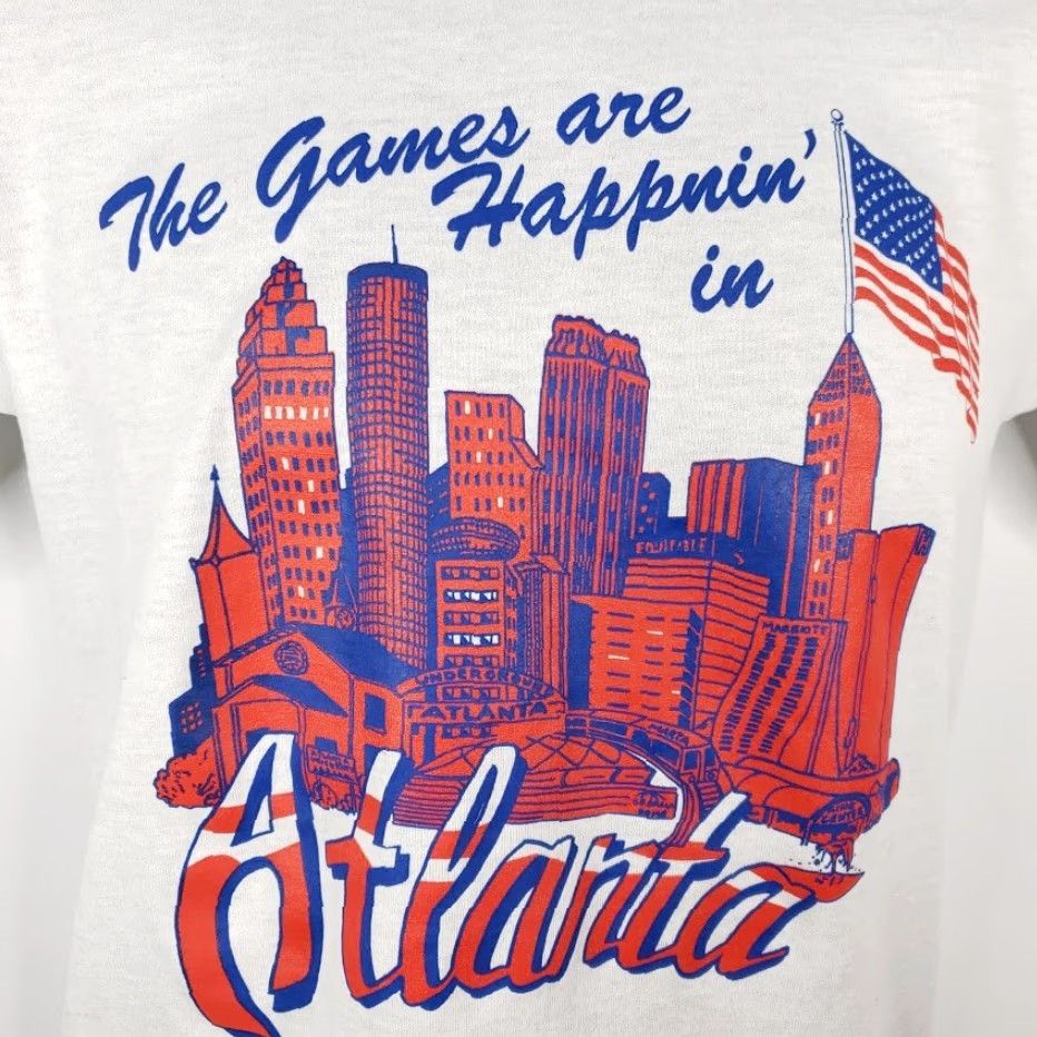Fruit Of The Loom VINTAGE Atlanta Olympic Games T Shirt Mens Size S 90s Skyline Cityscape Size US S / EU 44-46 / 1 - 3 Thumbnail