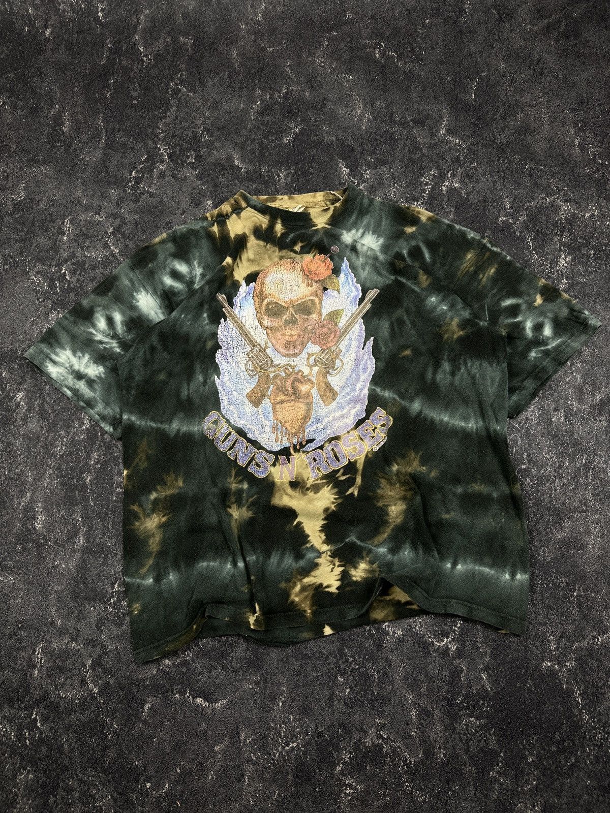 Vintage VINTAGE ROBERT WILLIAMS MAGNITUDE X GUNS N ROSES ART T
