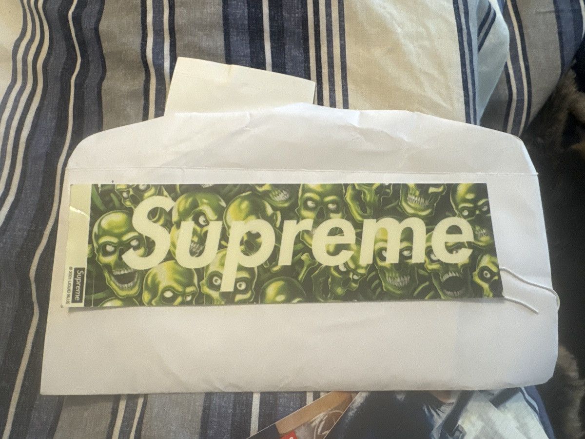Supreme Supreme Skull Pile Box Logo Sticker Size ONE SIZE - 1 Preview