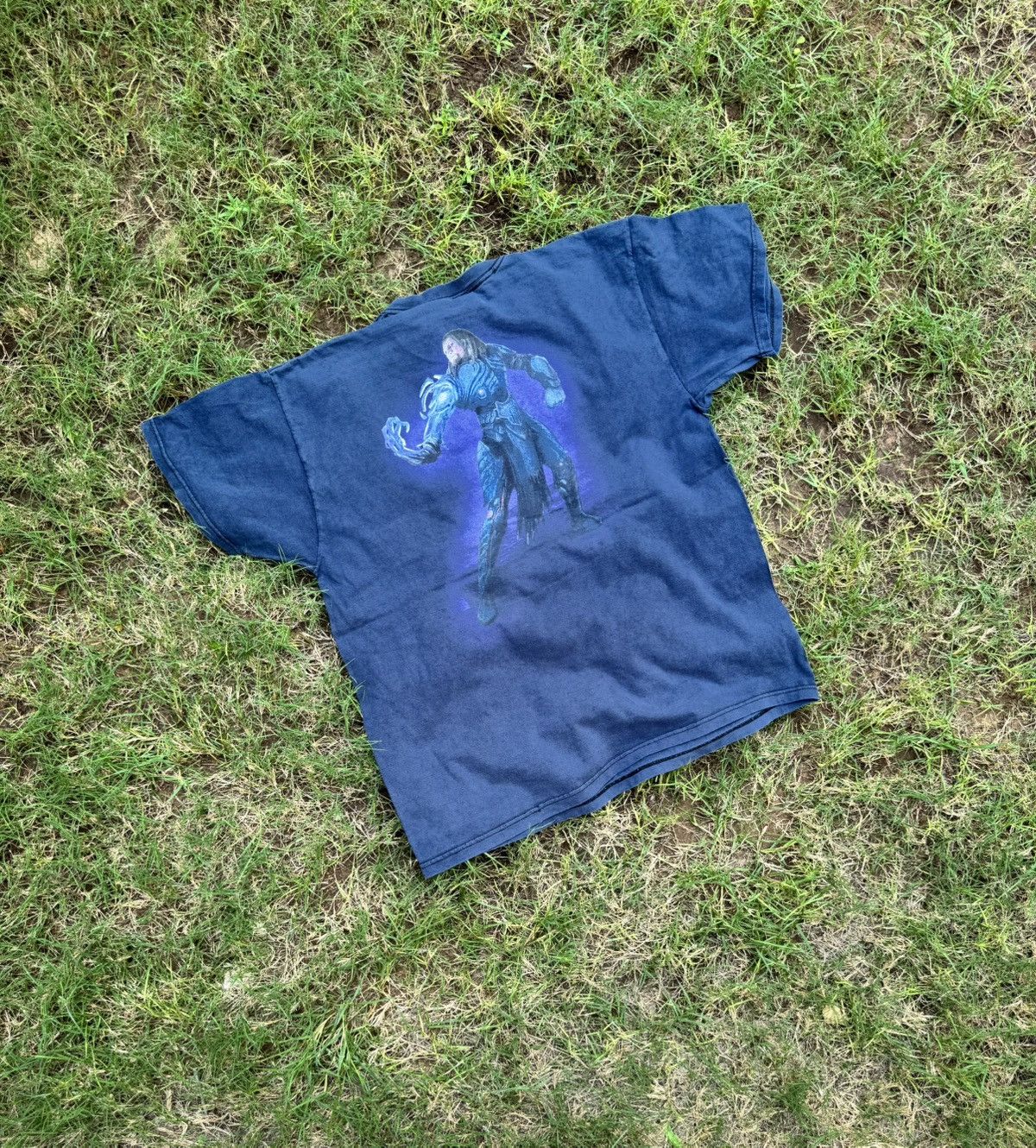 Vintage Vintage Magic The Gathering “Shards of Alara” Promo Tee Size US XL / EU 56 / 4 - 7 Thumbnail