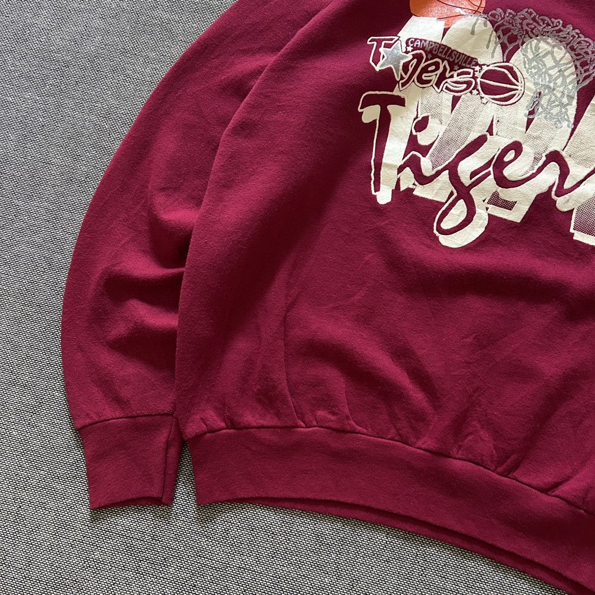 Vintage Campbellsville University Tigers Basketball Team Sweatshirt Size US XL / EU 56 / 4 - 3 Thumbnail