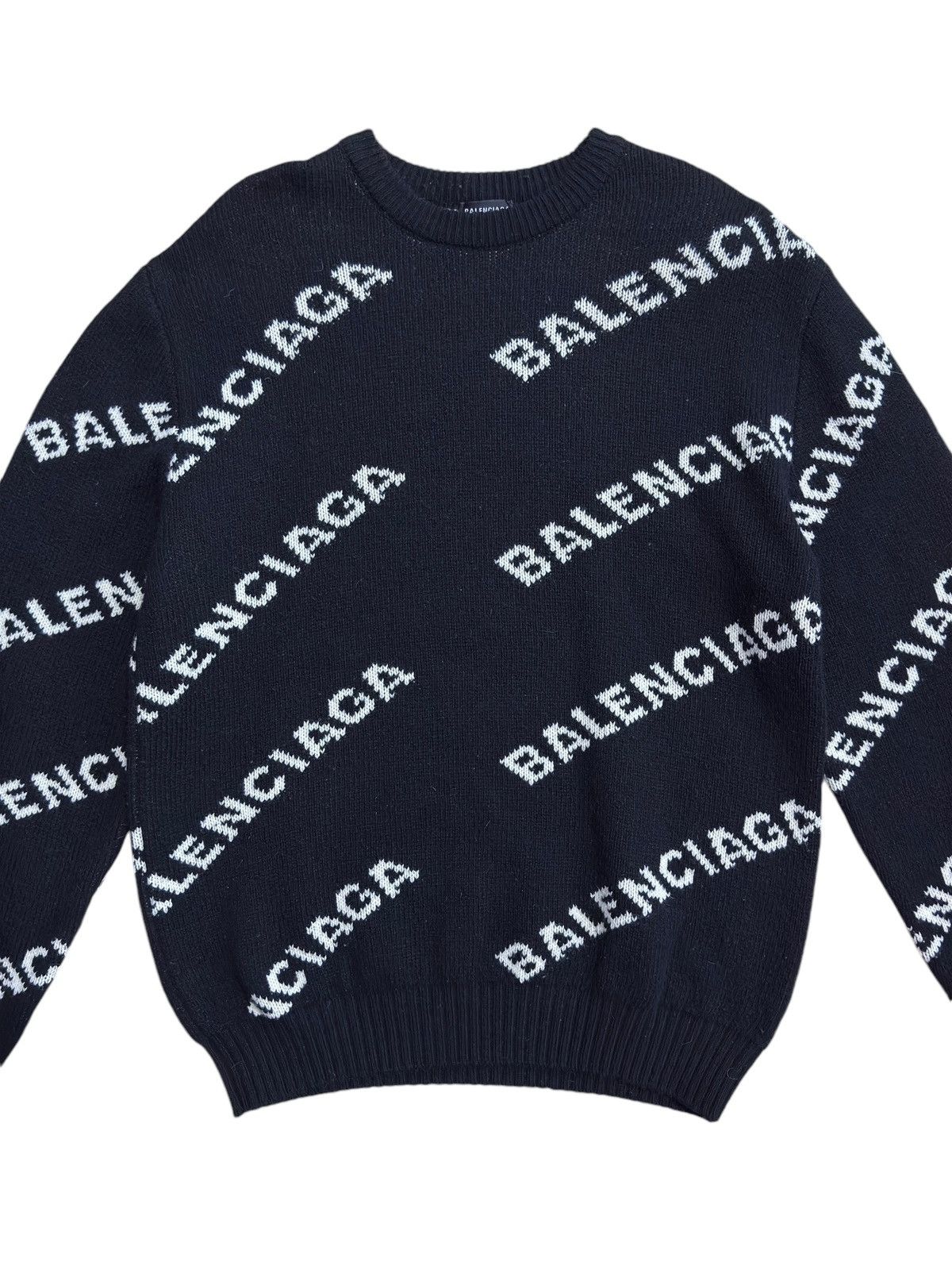 Balenciaga Balenciaga All-Over Logo Wool Knitted Sweater Size US M / EU 48-50 / 2 - 3 Thumbnail