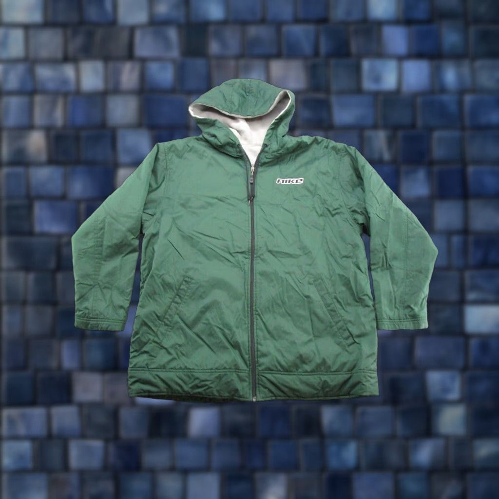Nike VINTAGE Nike Swoosh Reversible Fleece Jacket Men L Green Size Large Jacket Zip Nyl on Embroidered Logo Size US L / EU 52-54 / 3 - 1 Thumbnail
