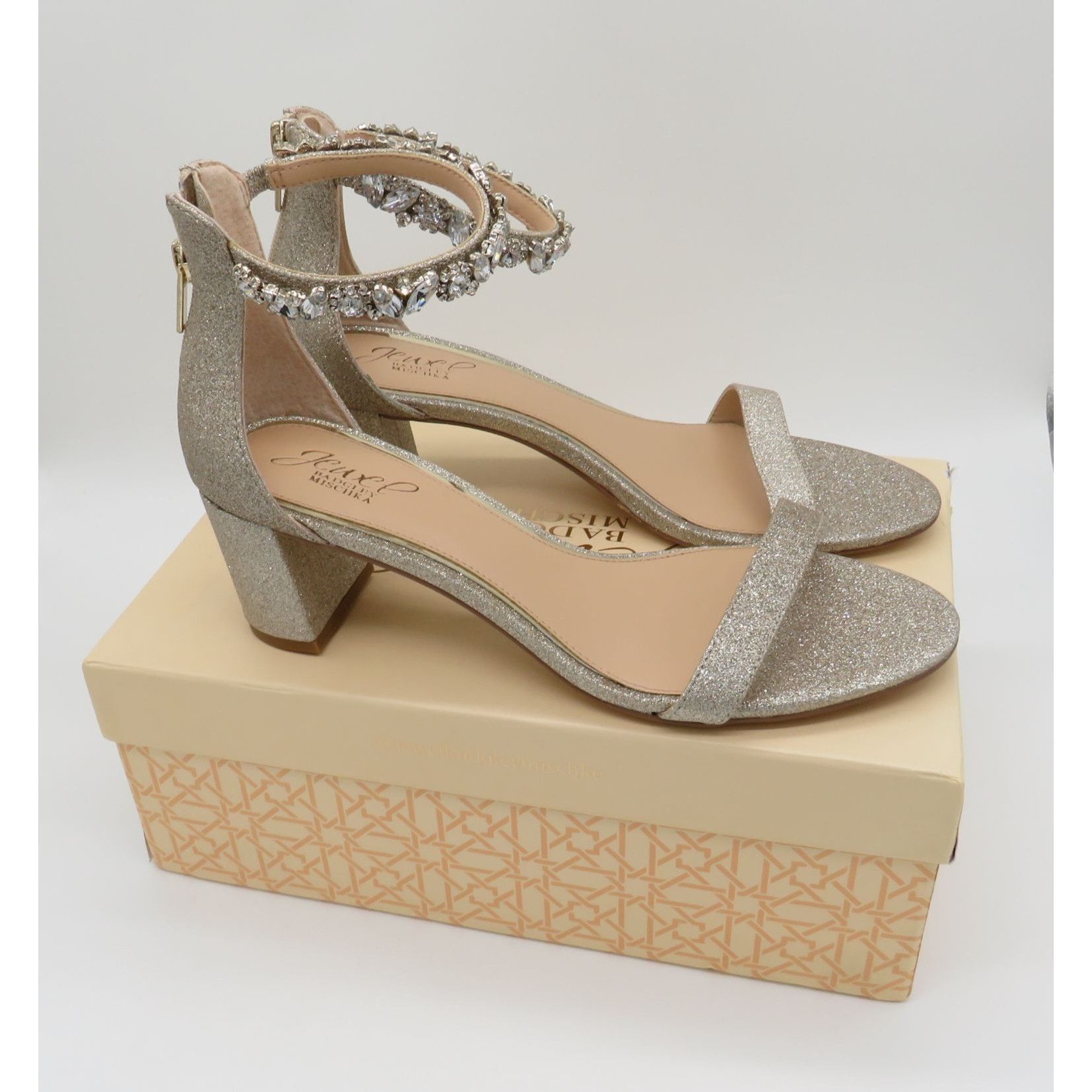 Badgley Mischka Jewel By Badgley Mischka Women's Gold Block Heel Sandals Rhi Size US 9 / IT 39 - 1 Thumbnail