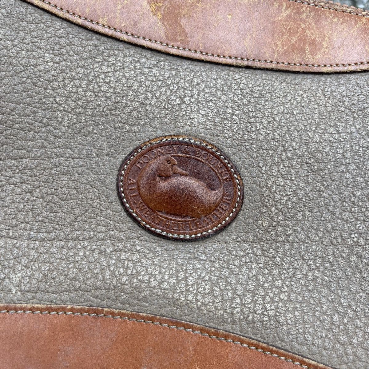 Dooney & Bourke Vintage 90s DOONEY & BURKE Leather Crossbody Bag Size ONE SIZE - 3 Thumbnail