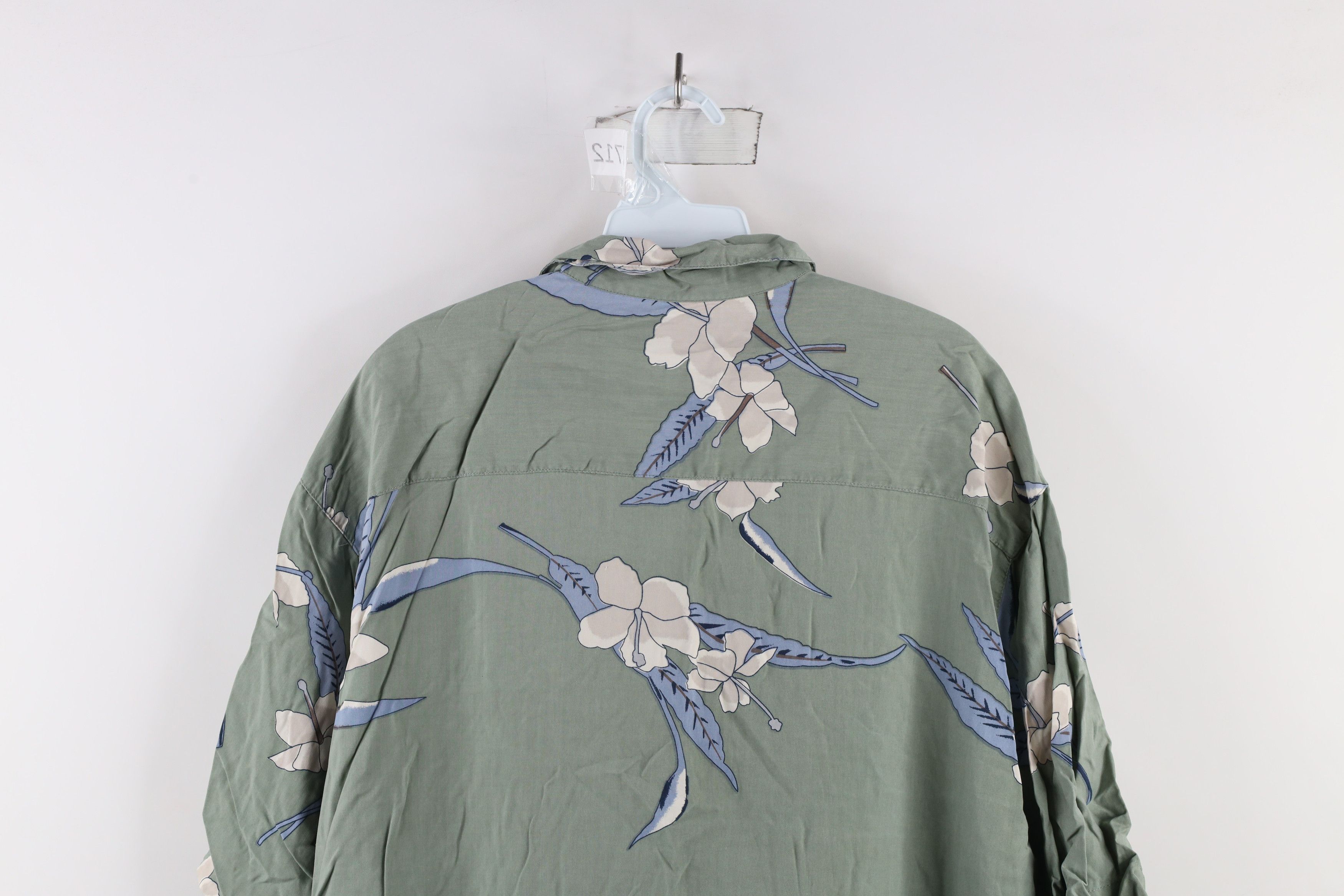 Vintage Vintage 90s Streetwear Silk Flower Hawaiian Button Shirt Size US L / EU 52-54 / 3 - 11 Thumbnail