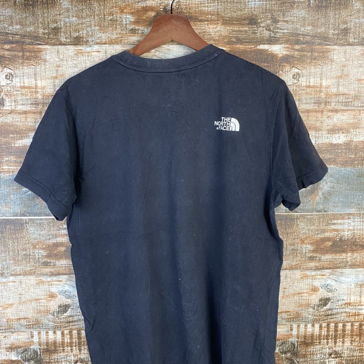 The North Face DL The North Face Black T-Shirt #C1184 Size US S / EU 44-46 / 1 - 15 Thumbnail