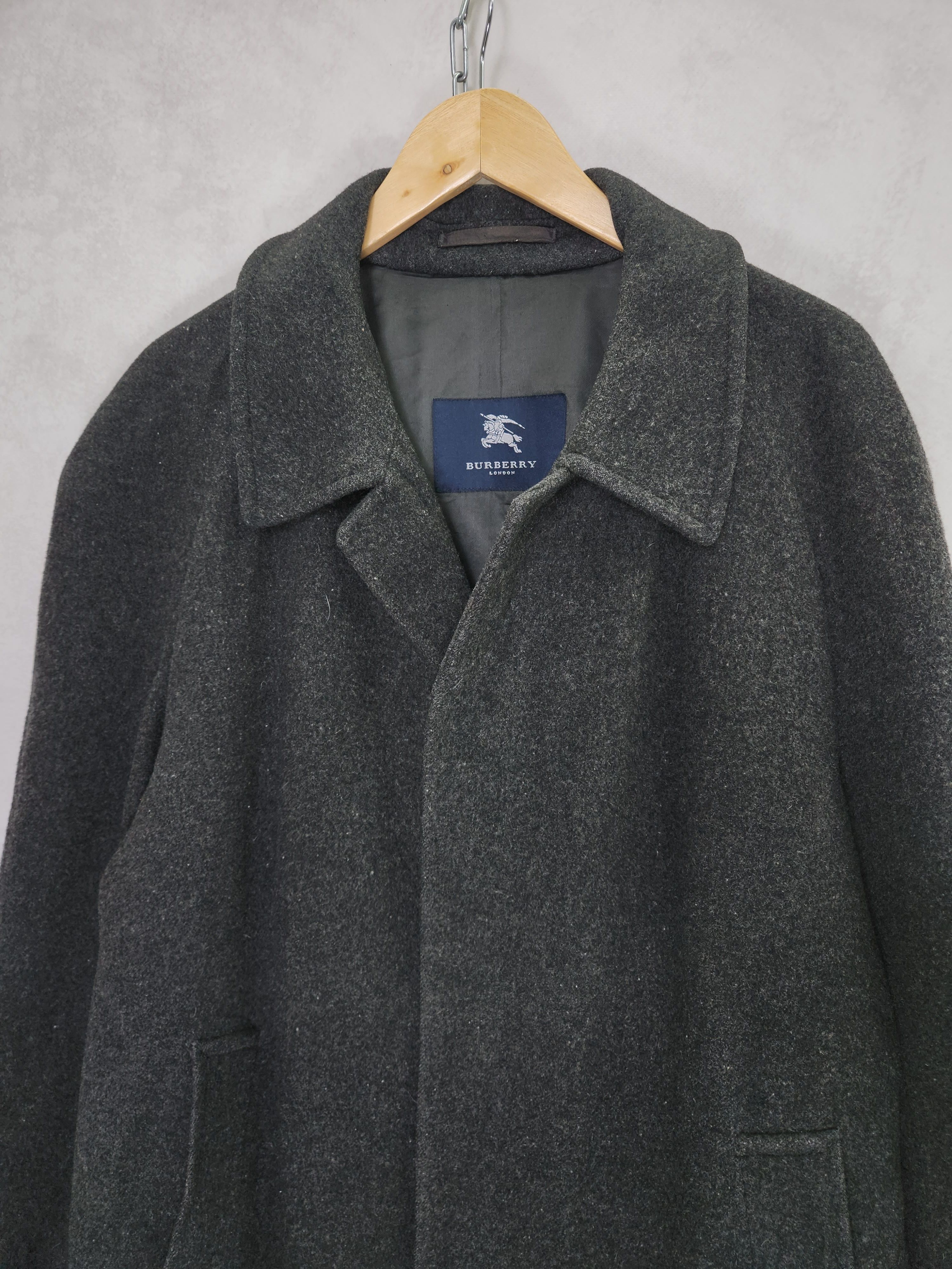Burberry Burberry london wool and camel hair overcoat button ups Size US XL / EU 56 / 4 - 6 Thumbnail