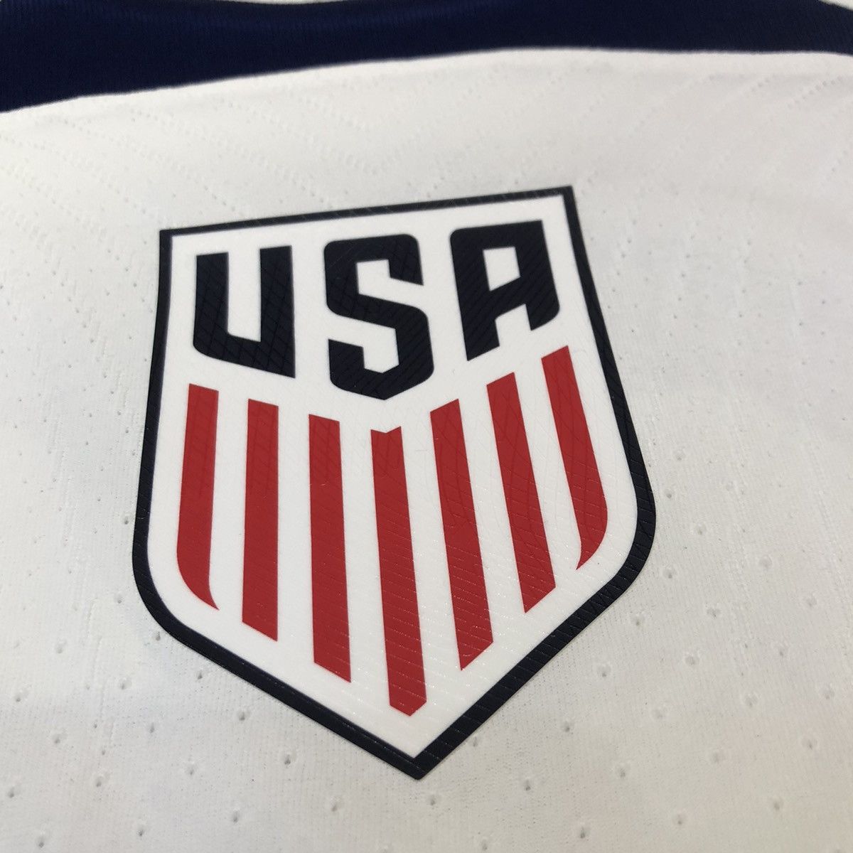 Nike USA USMNT 22/23 player issue home shirt #11 Aaronson (Bnwt) Size US L / EU 52-54 / 3 - 6 Thumbnail