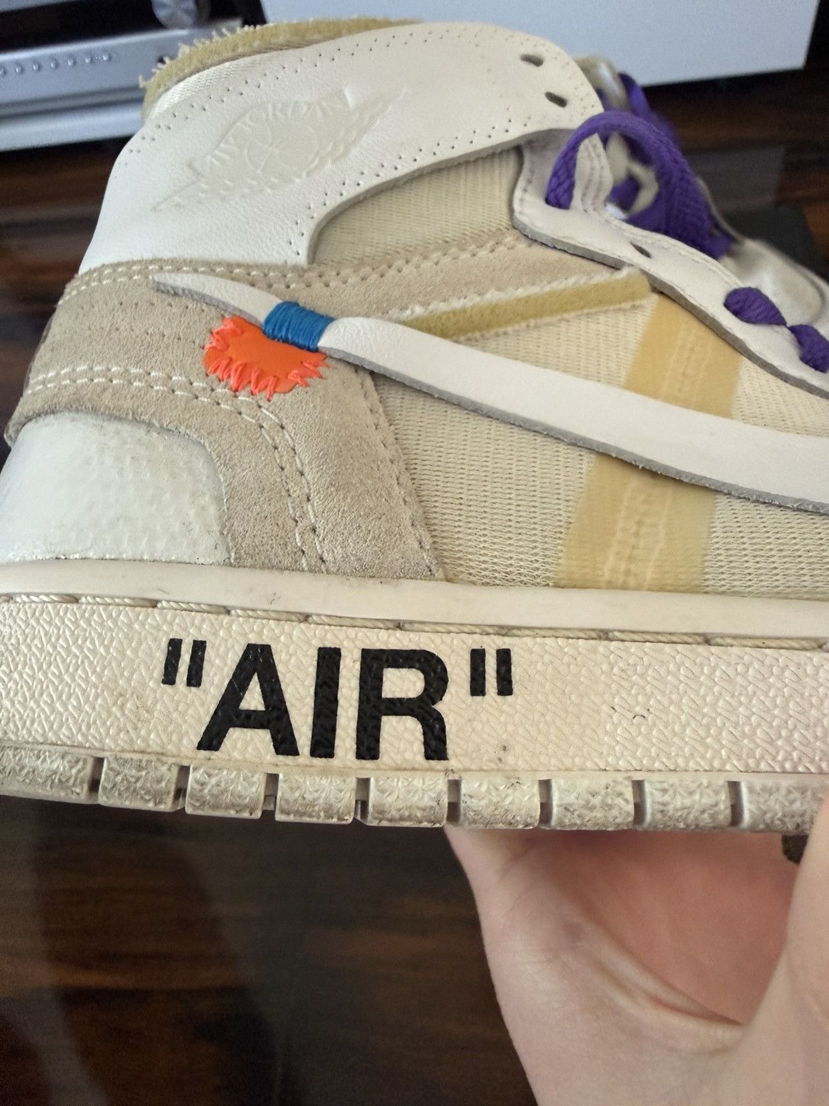 Jordan Brand × Off-White Off-White Jordan 1 NRG Size US 7.5 / EU 40-41 - 3 Thumbnail