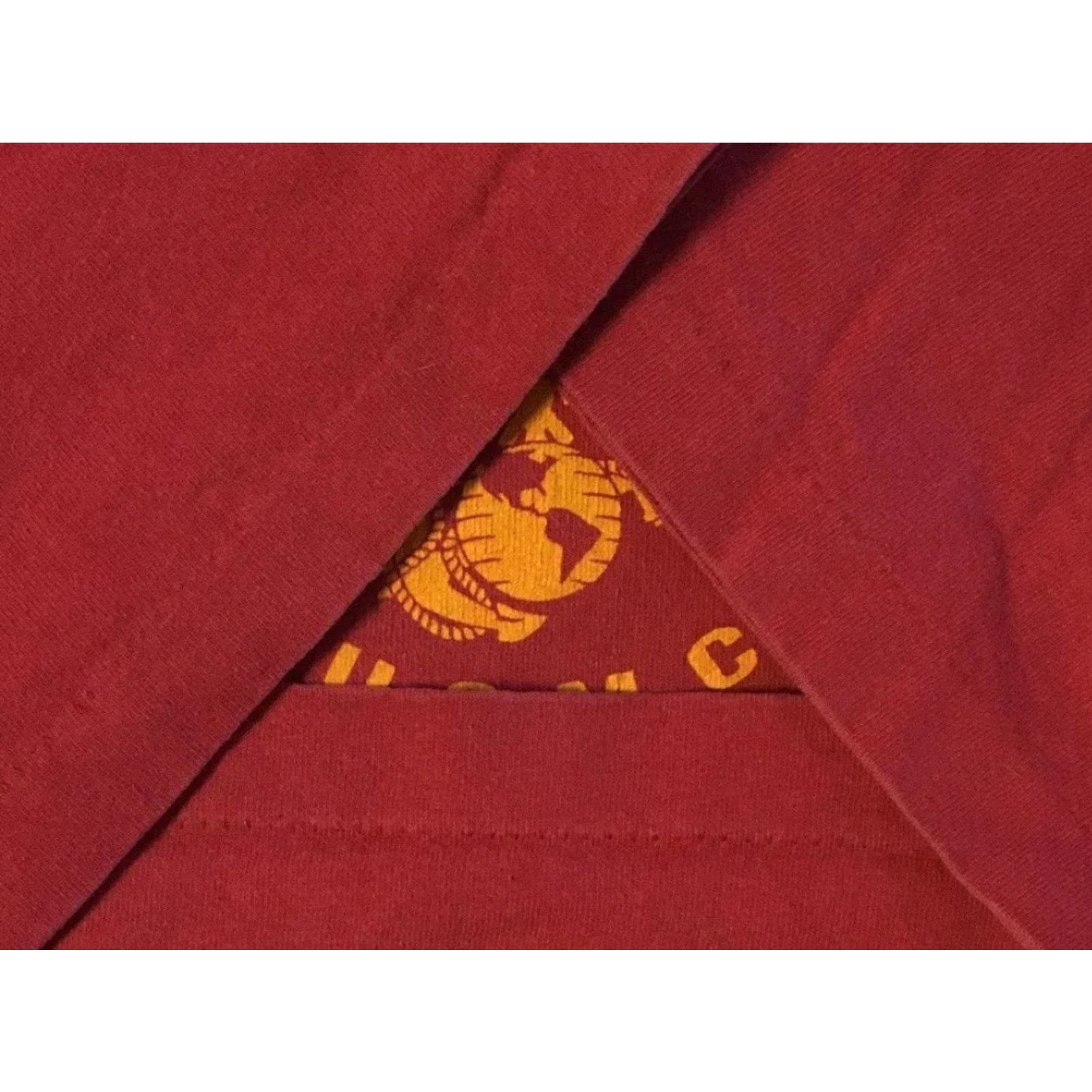 Vintage VINTAGE 90s Marine Corps Faded Shirt M USA Army Military USMC Biker Skate Grunge 80s Shirt Mens M Red USA Marine Corps Grunge 90s 80s Vintage Size US M / EU 48-50 / 2 - 5 Thumbnail