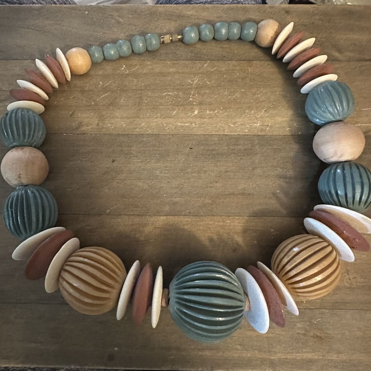 Vintage Vintage chunky carved wooden bead necklace Size ONE SIZE - 2 Thumbnail