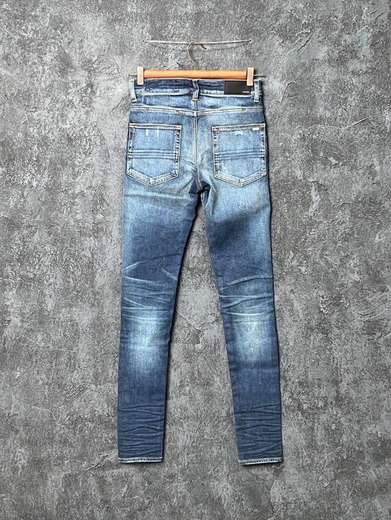 Amiri Amiri leather label logo micro-elastic destroyed jeans Size US 29 - 2 Thumbnail
