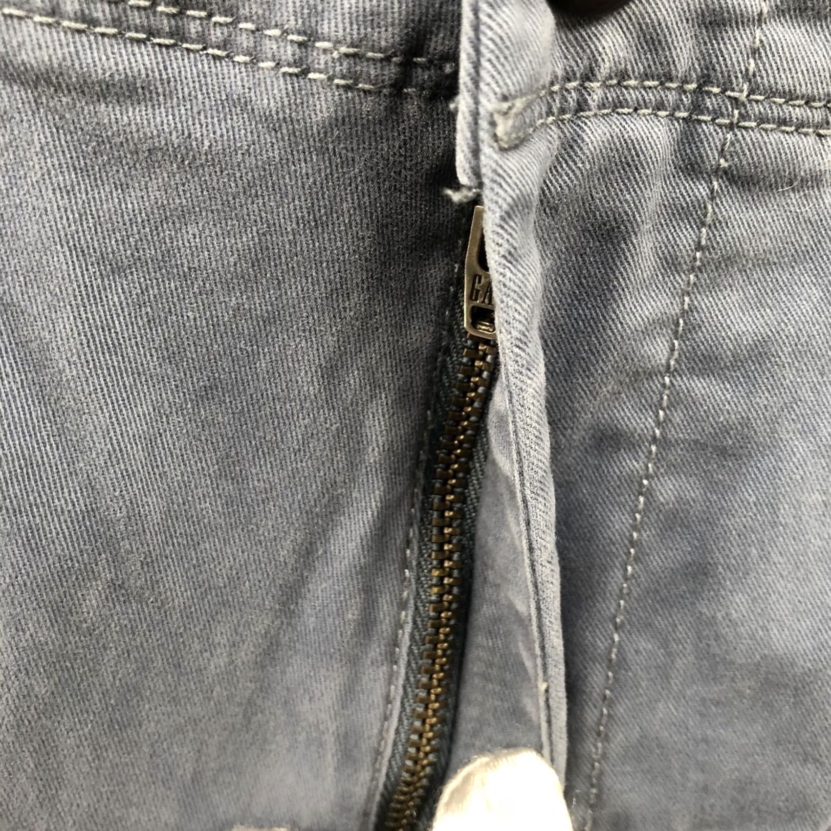 Gap Gap Lived In Slim Chino Pants Mens 34x32 Blue Pearl Stretch Flat Front Size 34 Regular 32 Inseam Cotton Blend Size US 34 / EU 50 - 5 Thumbnail
